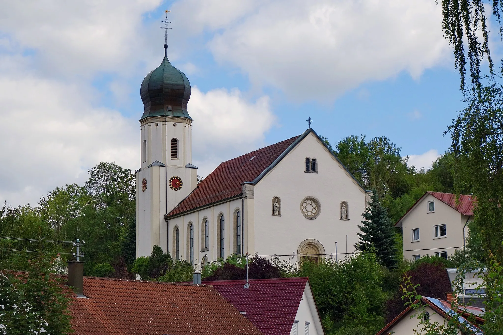 Photo showing: Katholische Pfarrkirche St. Hyppolit und Kassian Frittlingen, Kirchberg 5