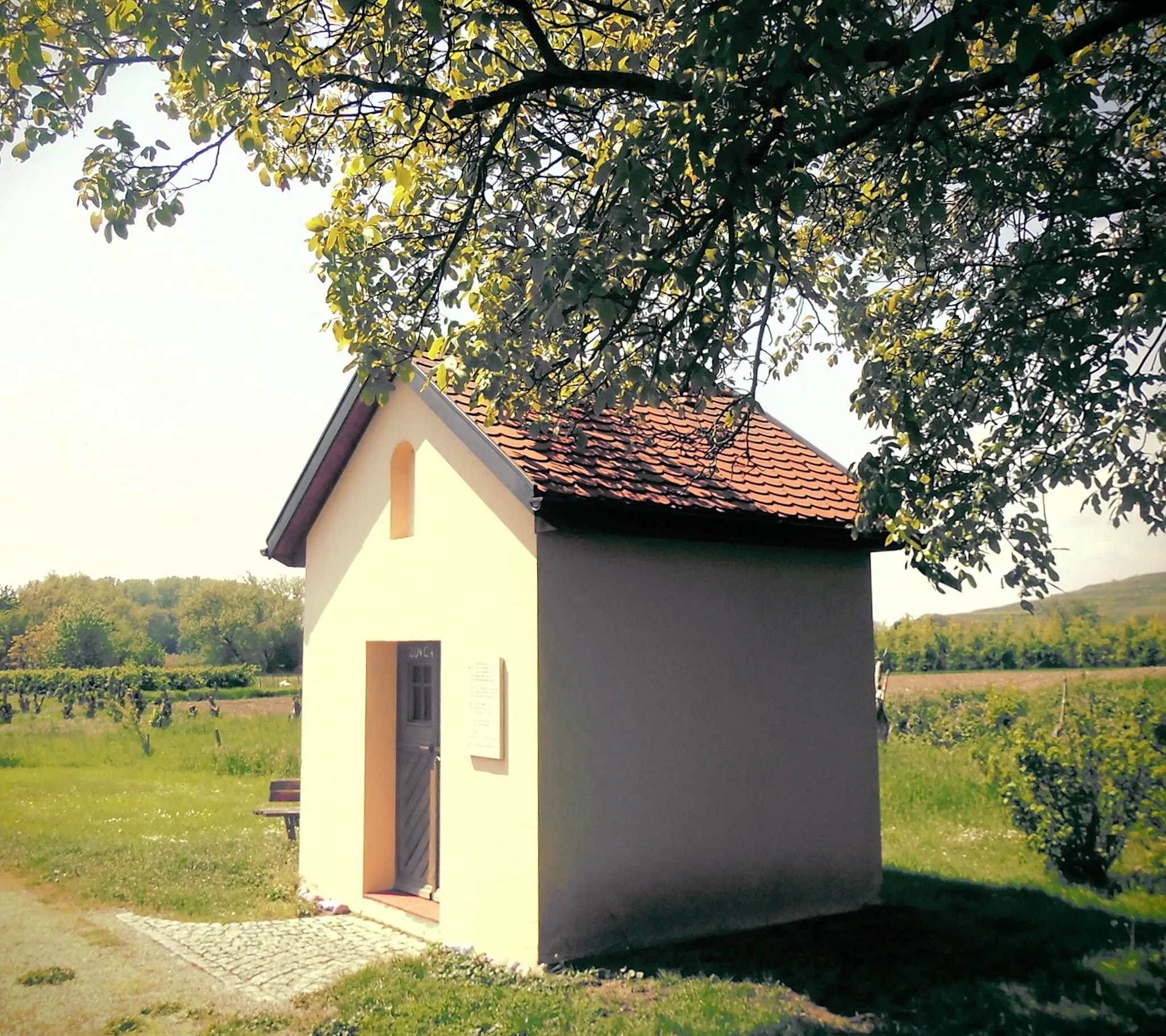 Photo showing: St.-Anna-Kapelle in Wasenweiler, Gemeinde de:Ihringen