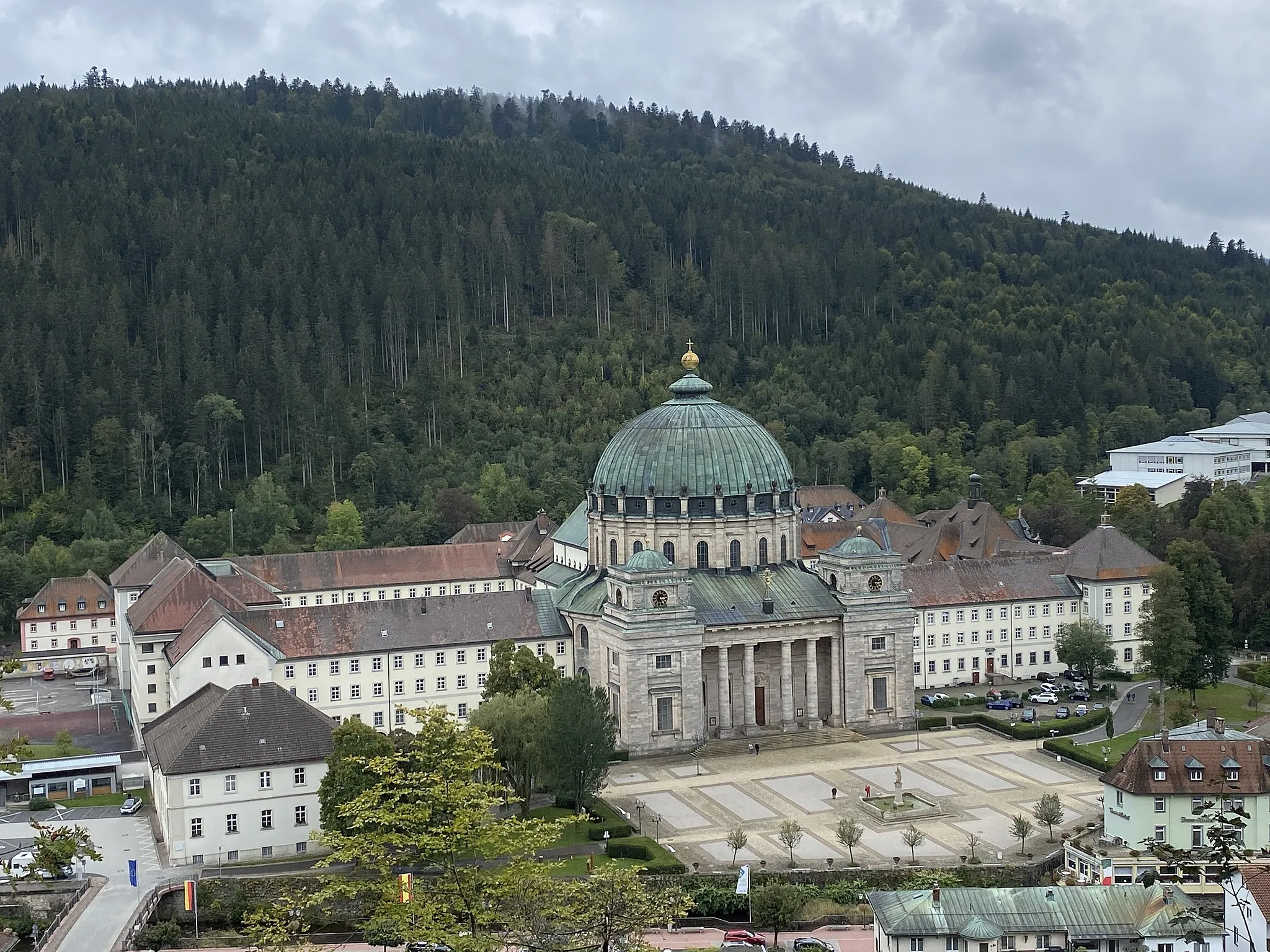 Photo showing: The Saint Blaise Abbey in St. Blasien in the Black Forest, Baden-Württemberg, Germany