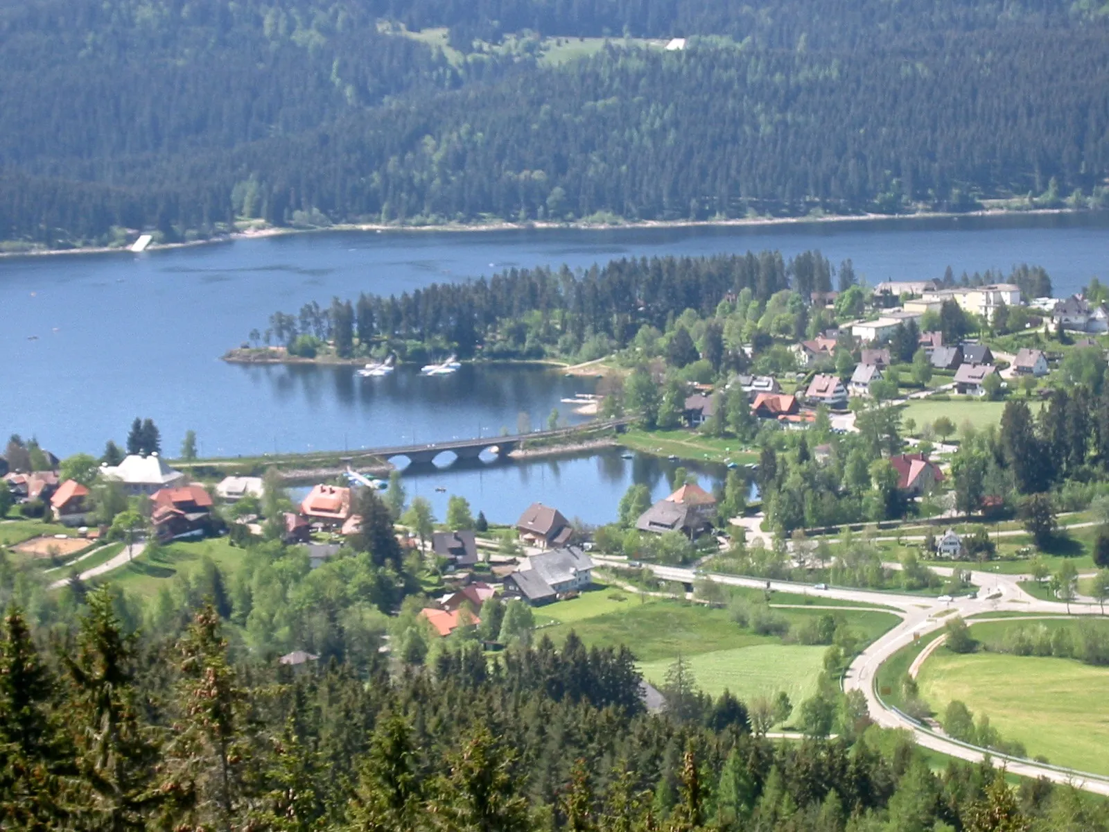Photo showing: Schluchsee mit der Ortschaft Schluchsee