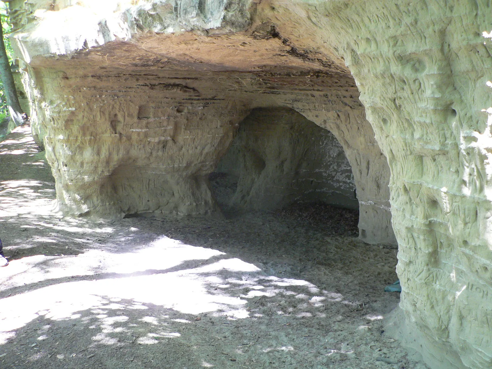 Photo showing: Heidenhöhlen bei Zizenhausen, geologische Sehenswürdigkeit, Naturdenkmal (?)