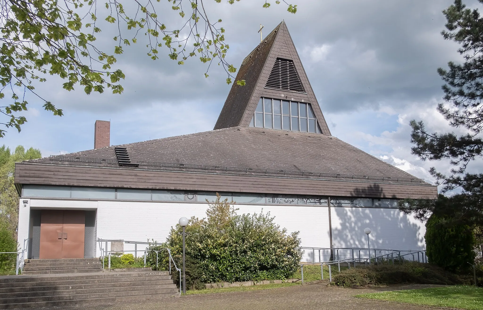 Photo showing: Church St Verena (of Zurzach), Volkertshausen, district Konstanz, Baden–Württemberg, Germany