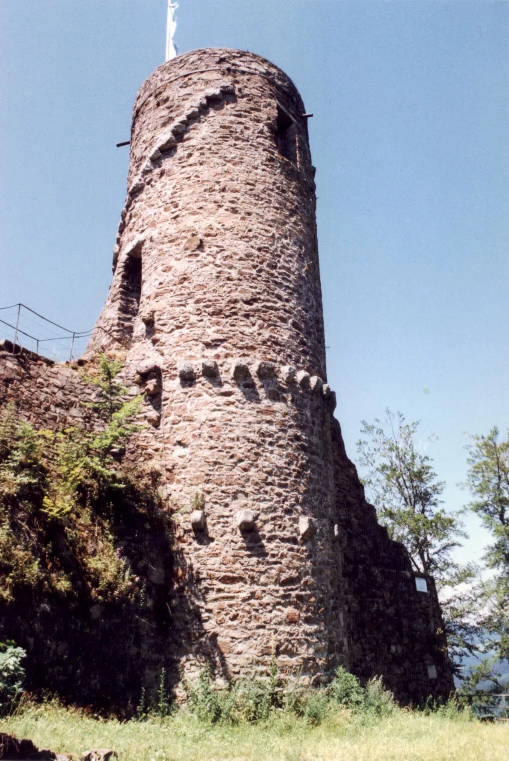 Photo showing: Burg Bärenfels in Wehr (Baden), Bergfried an der Westseite