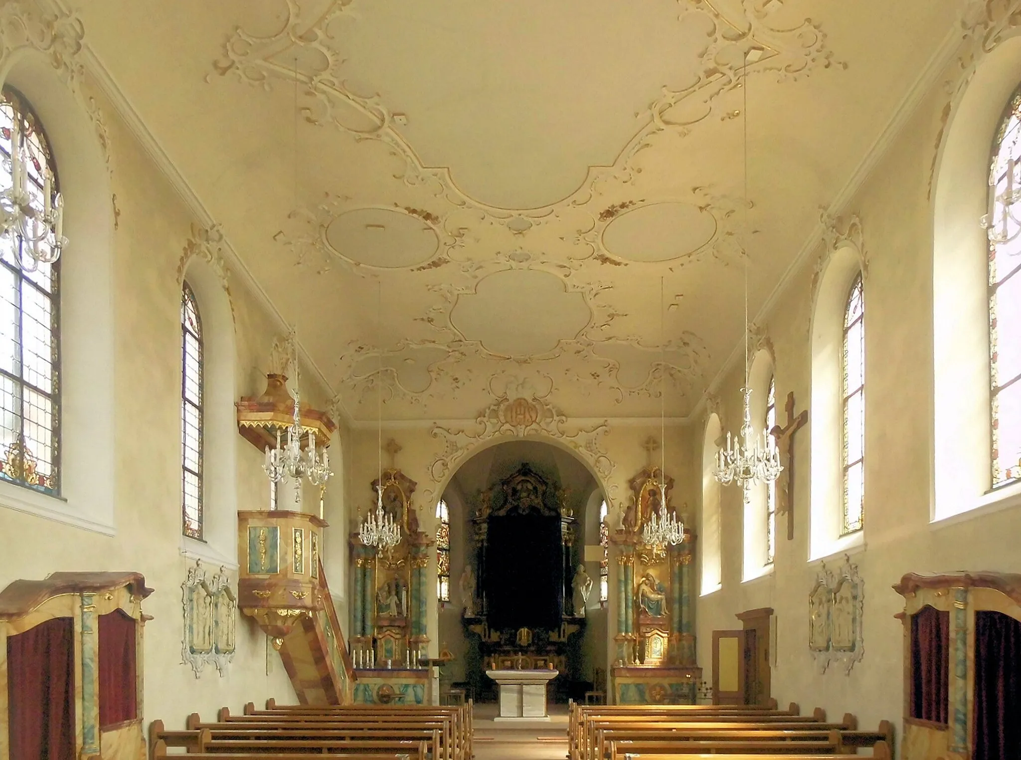 Photo showing: Innenansicht der Kirche St. Peter und Paul in Weilheim (Baden)