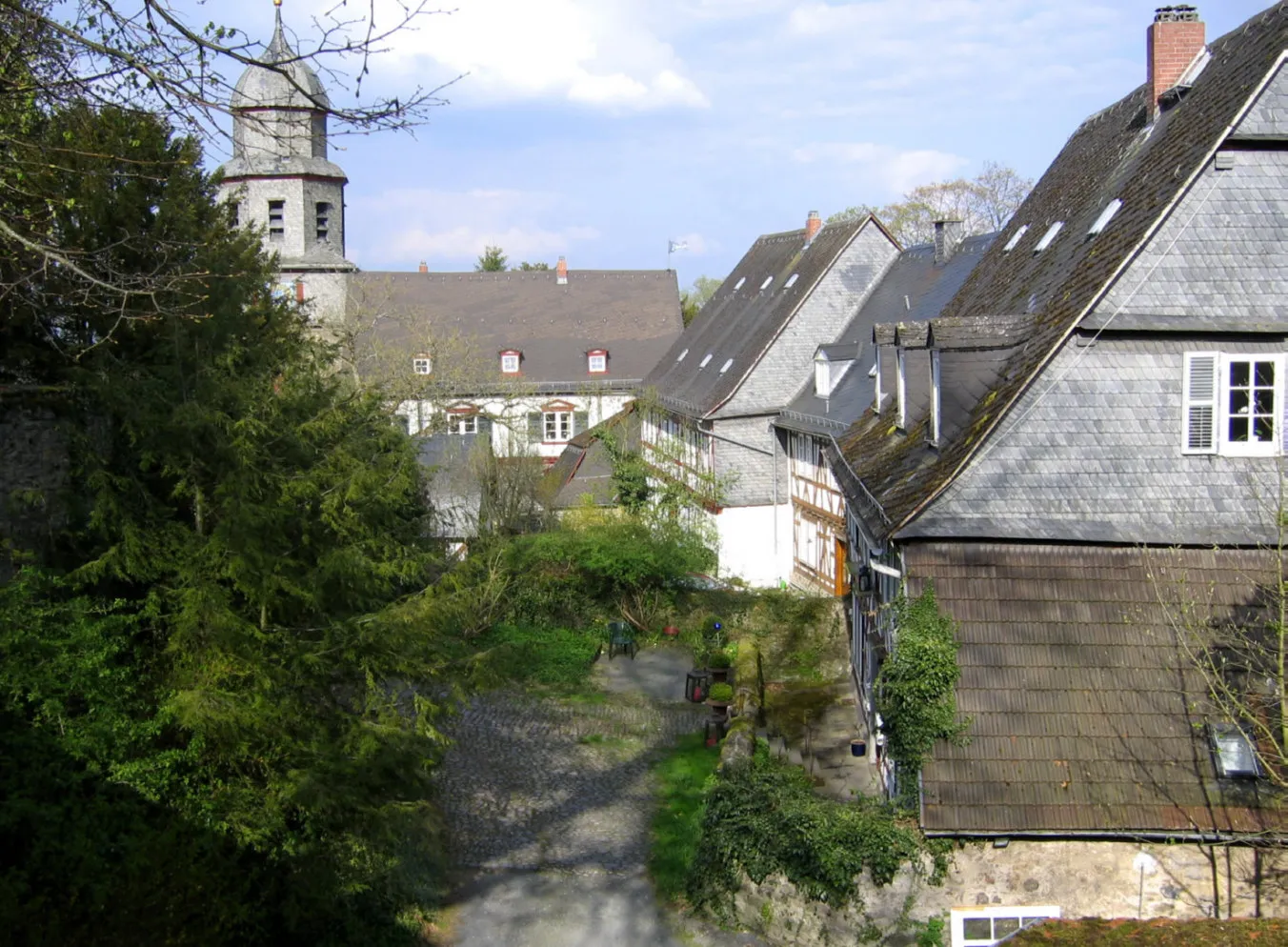 Photo showing: Schloss Braunfels (Fachwerkhäuser in der Schloßstraße)