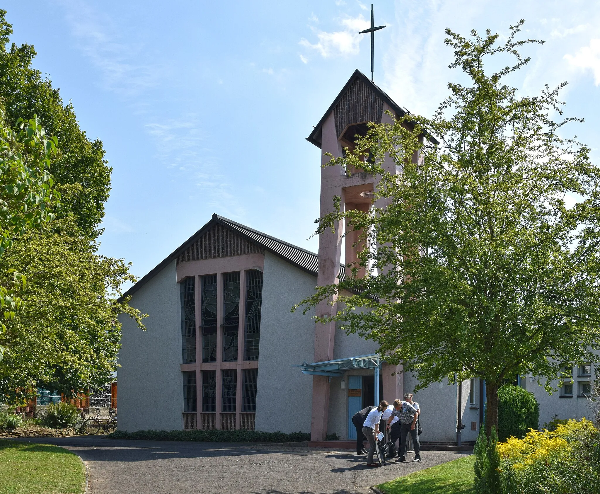 Photo showing: St. Maria Königin in Cölbe