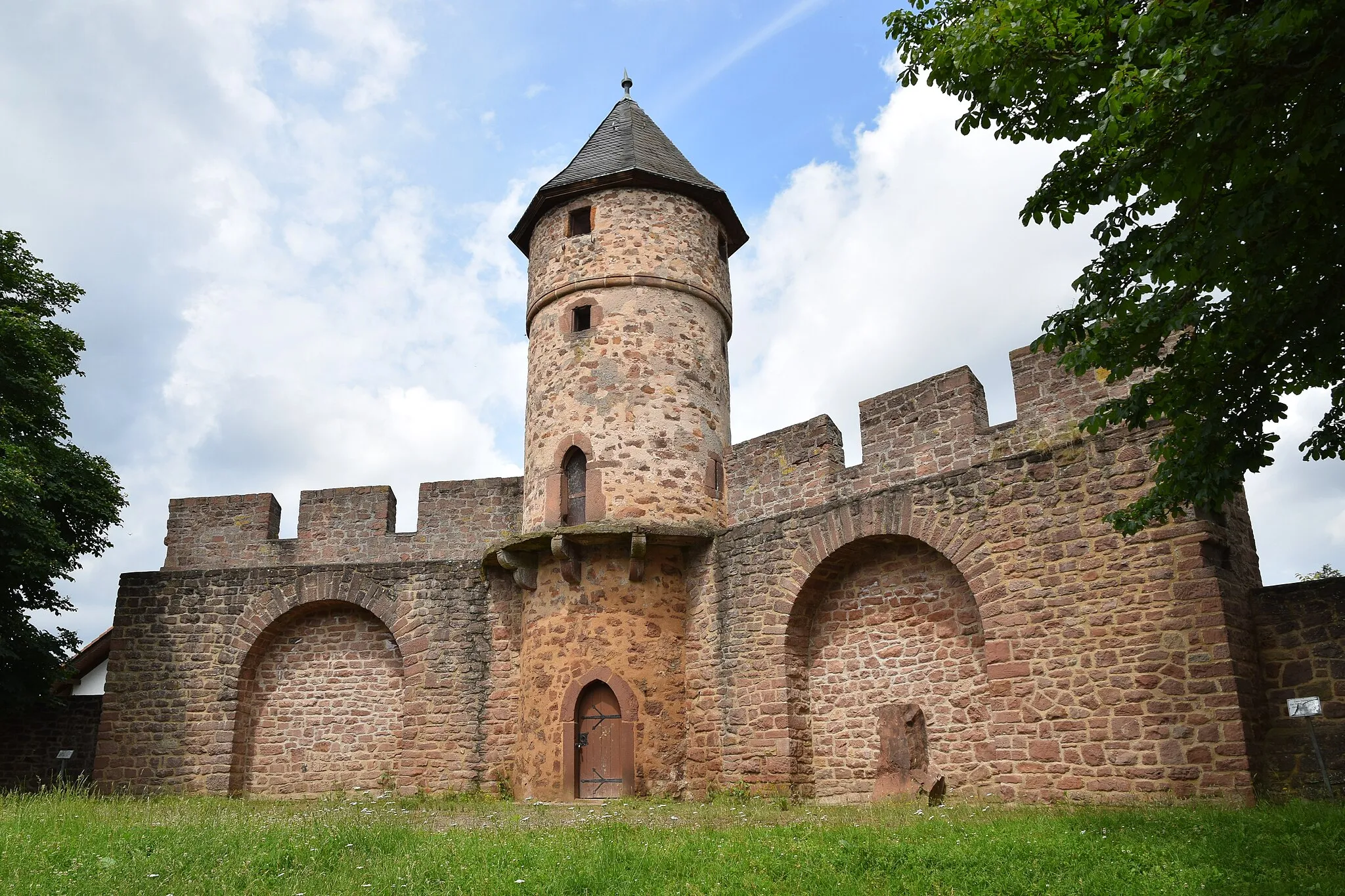 Photo showing: The Witch tower in Kirchhain