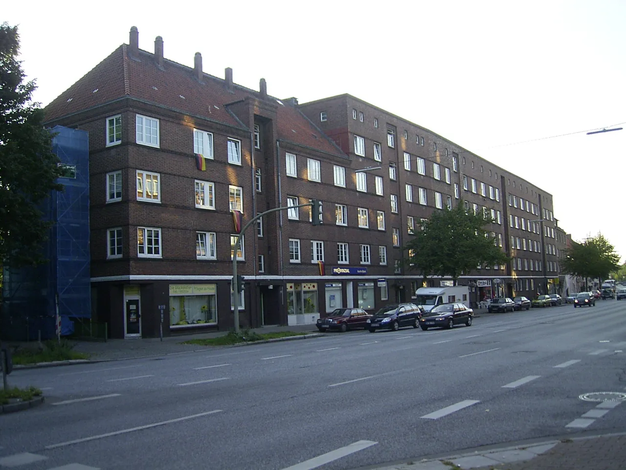 Photo showing: Backsteinbauten an der Horner Landstraße in Horn