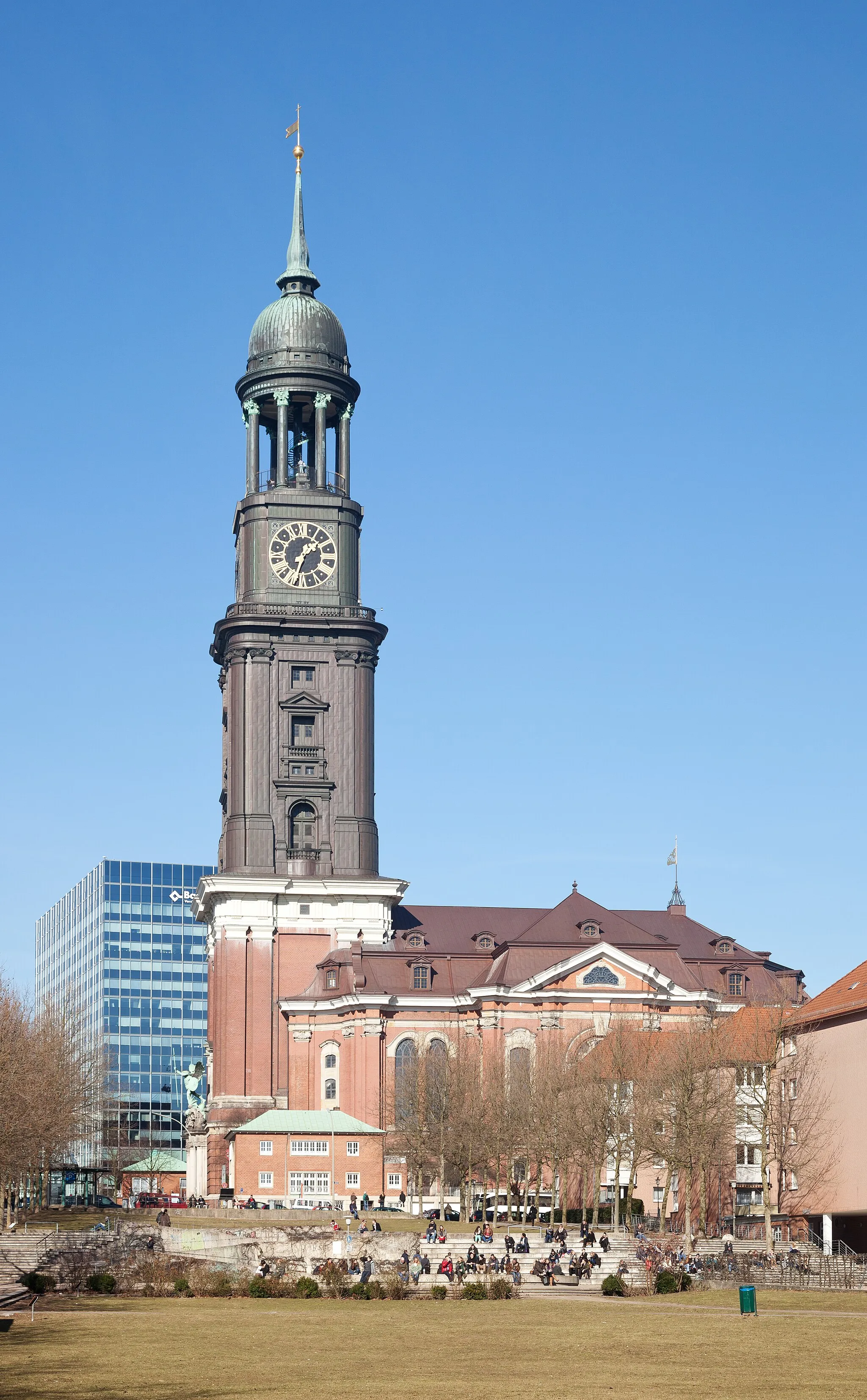 Photo showing: St. Michaelis Church in Hamburg, Germany