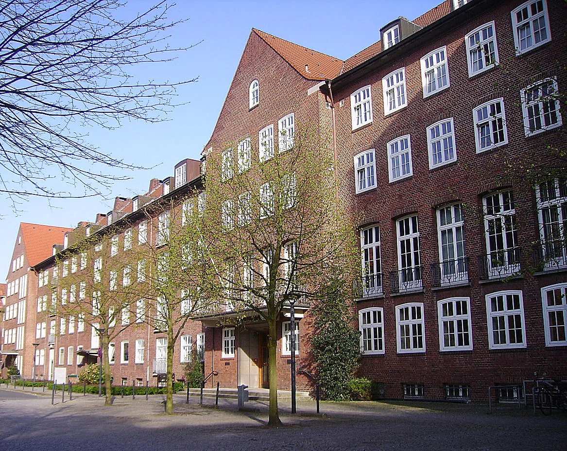 Photo showing: Das Erzbischöfliche Generalvikariat in Hamburg.