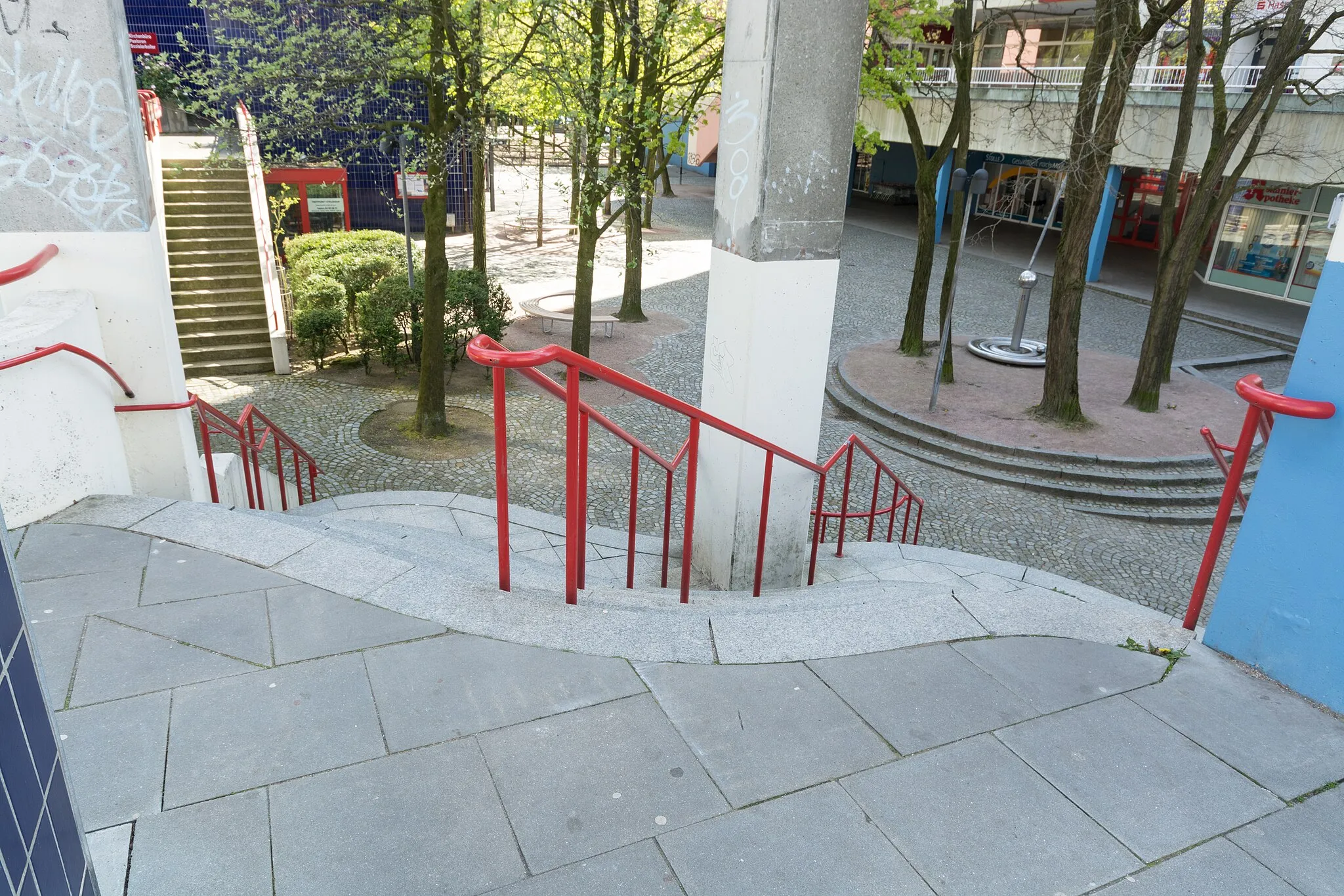 Photo showing: Kirchengebäude/Gemeindezentrum Martin-Luther-King-Kirche in Hamburg-Steilshoop.