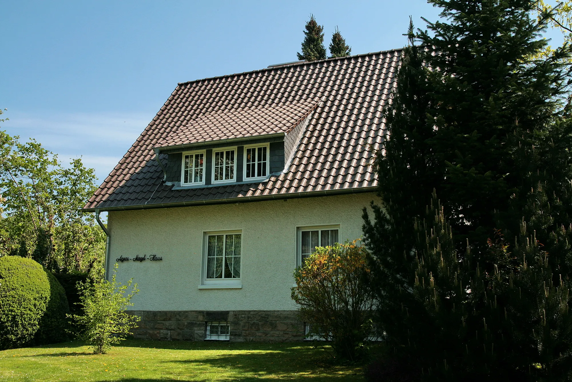 Photo showing: Agnes-Miegel-Haus in Bad Nenndorf, Niedersachsen, Deutschland
