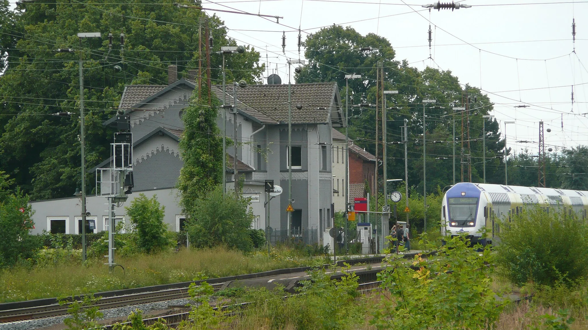 Photo showing: Bahnhof Banteln