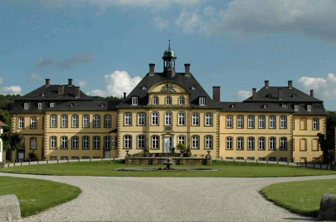 Photo showing: Castle of Söder in Holle, Lower Saxony, north-western aspect