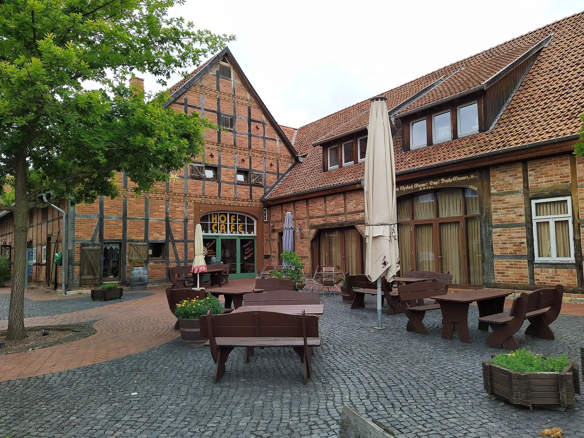 Photo showing: Lindhorst. Hof-Café