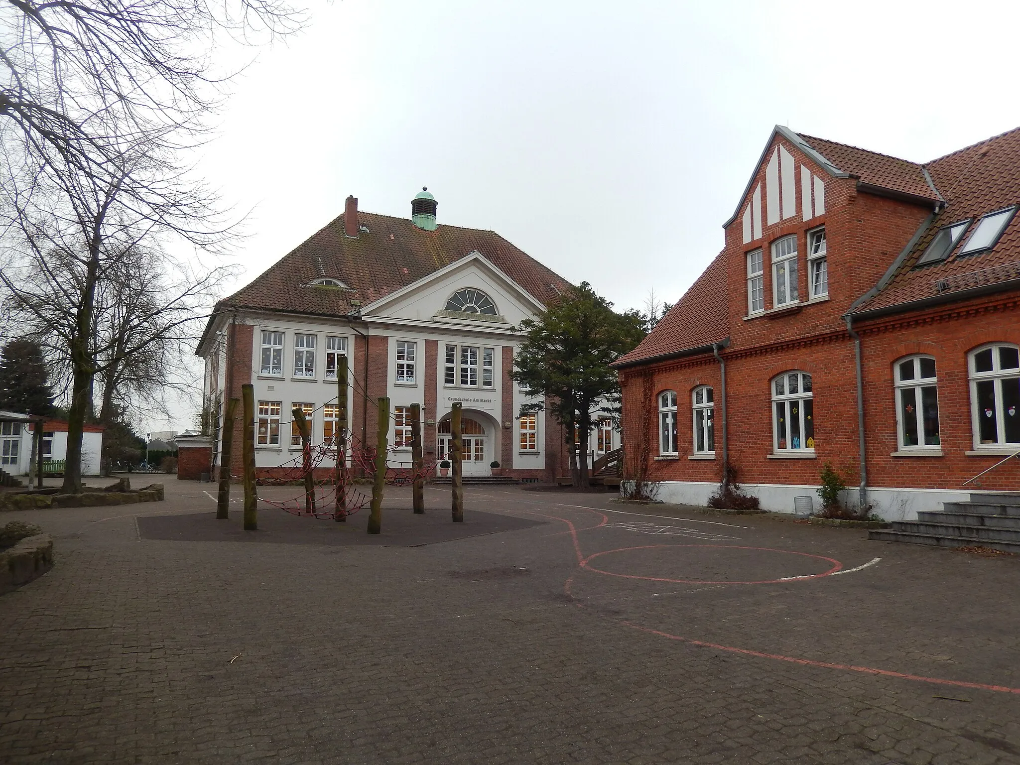 Photo showing: Twistringen, Grundschule am Markt