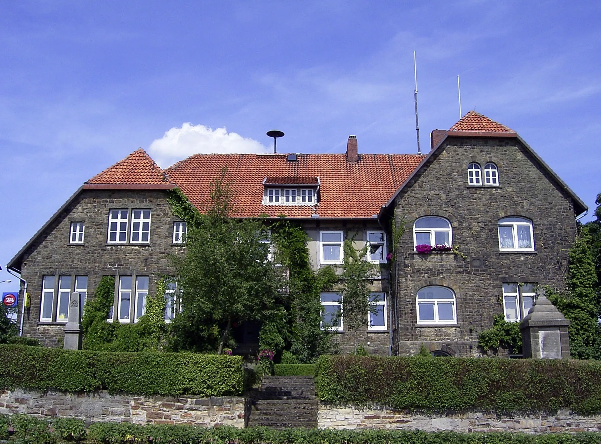 Photo showing: Alte Schule Wölpinghausen, Landkreis Schaumburg, Niedersachsen.