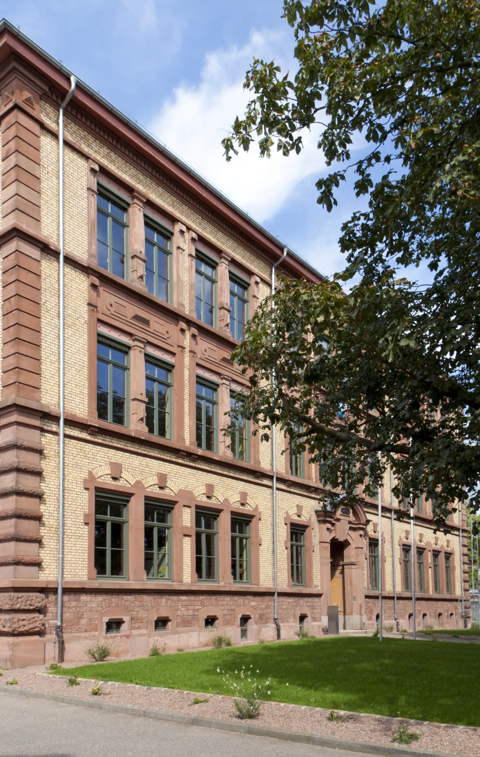 Photo showing: Plankstadt, Friedrichschule