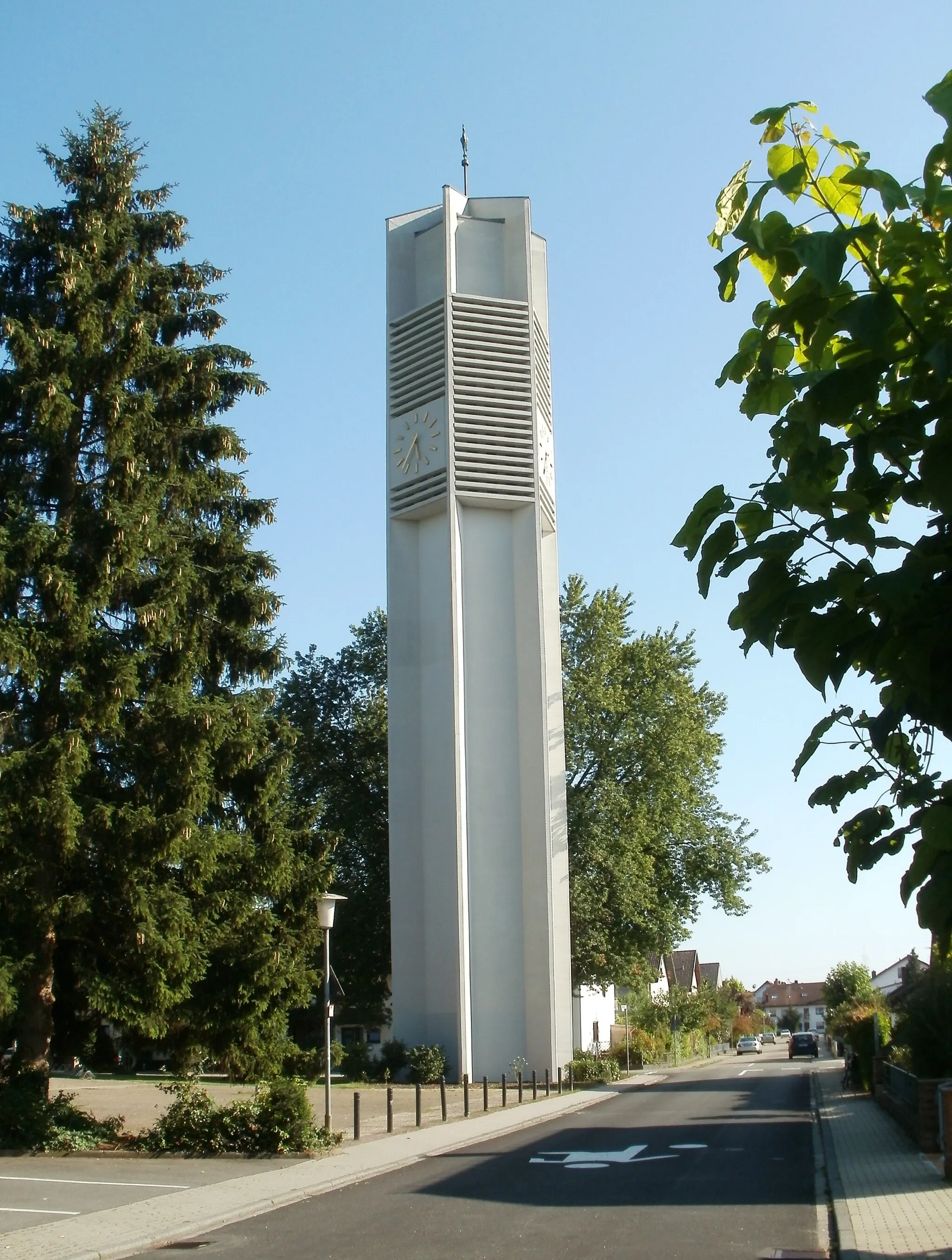 Photo showing: Dreifaltigkeitskirche (Sandhausen)