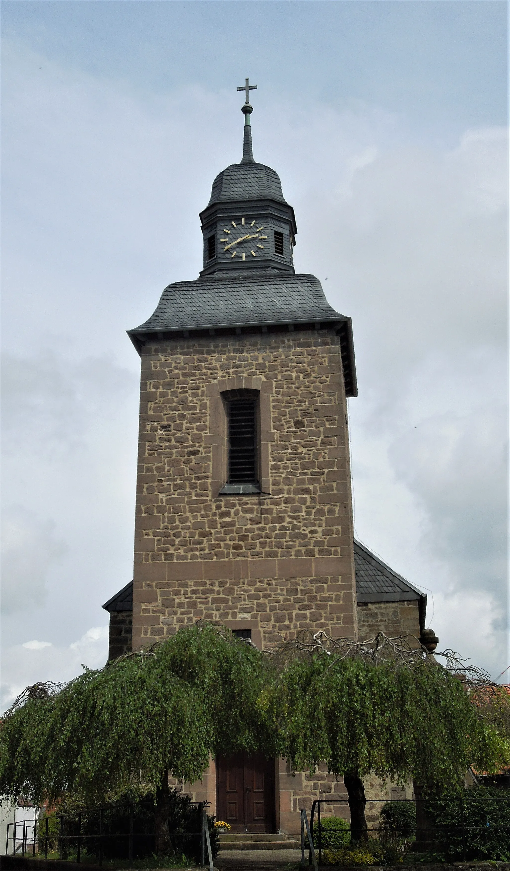Photo showing: Gilserberg, Turm der ev. Dorfkirche, erbaut 1725