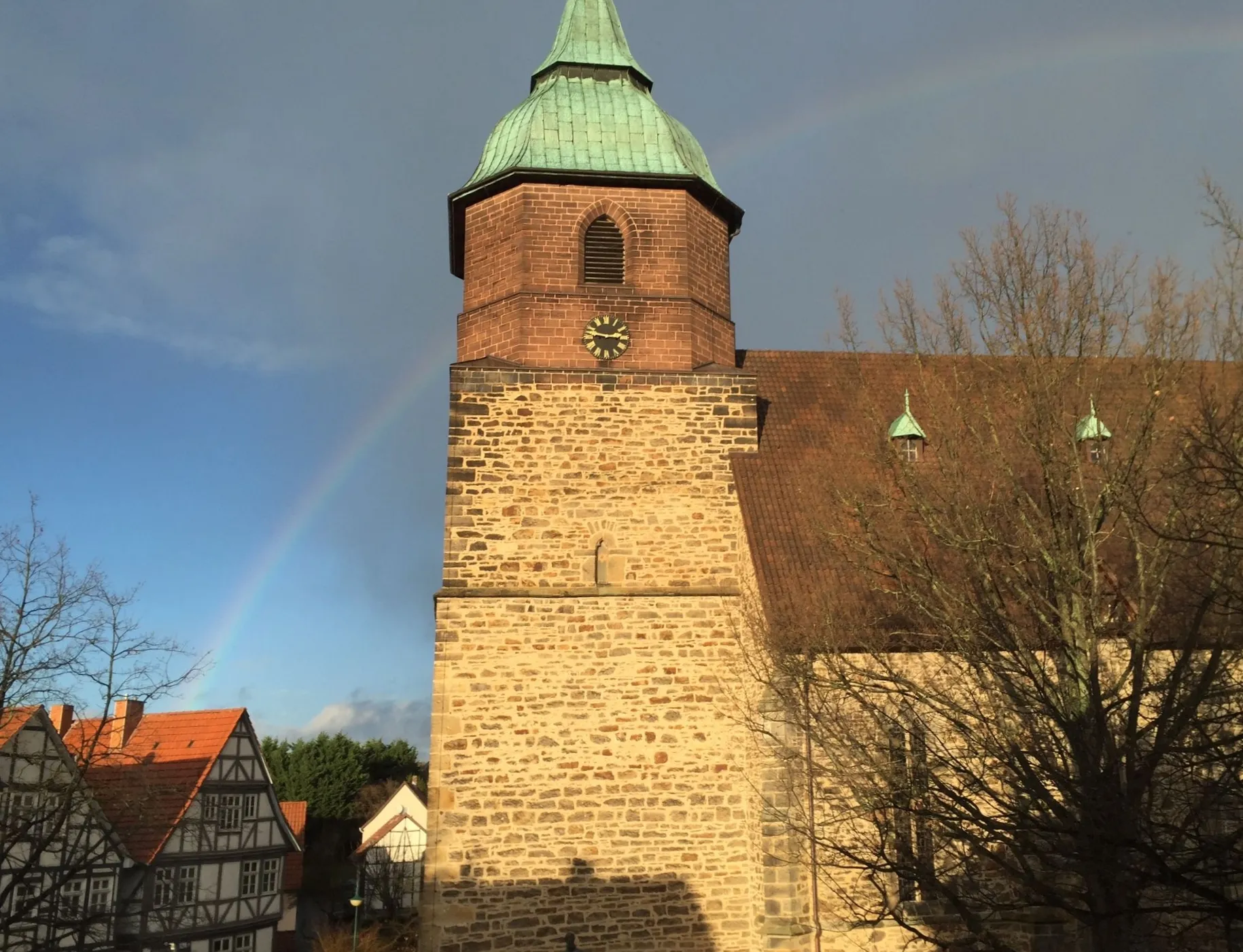 Photo showing: Evangelische Stadtkirche St. Georg Immenhausen mit Regenbogen