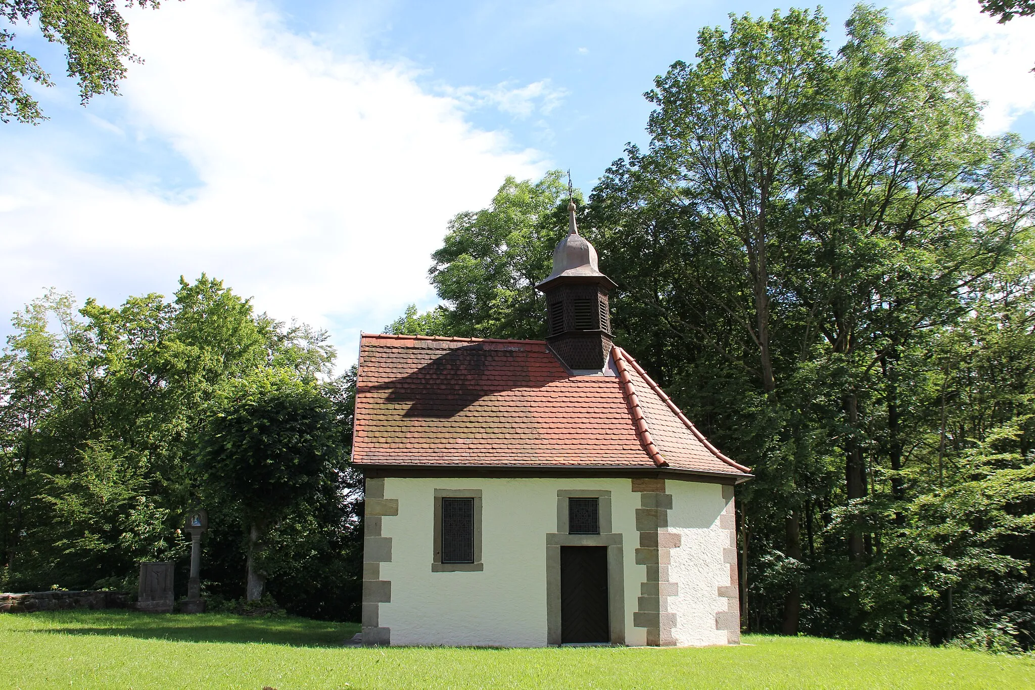 Photo showing: Kapelle auf dem Stein bzw. Kalvarienberg, Poppenhausen