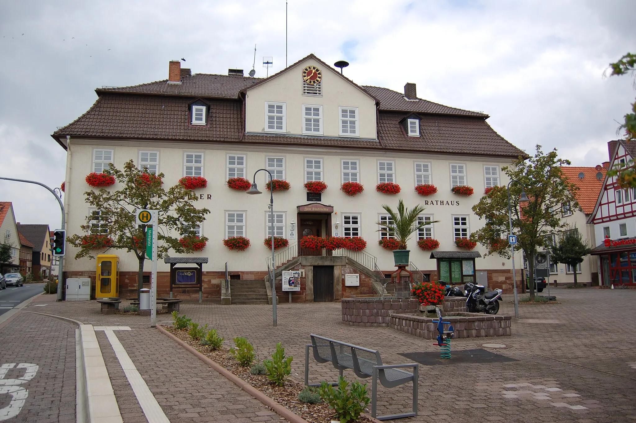 Photo showing: townhall in de:Sachsenhausen (Waldeck)