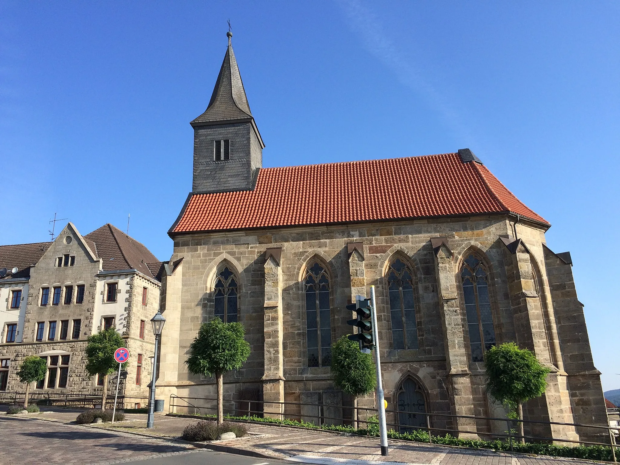 Photo showing: Die Hospitalkapelle, auch Friedhofskapelle, in Wolfhagen an der Kreuzung Wilhelmstraße / Kurfürstenstraße