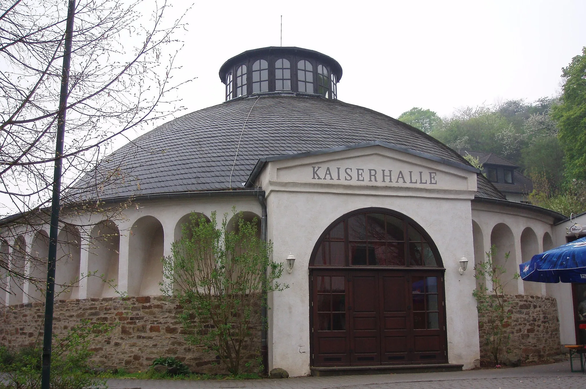 Photo showing: Kaiserhalle in Burgbrohl