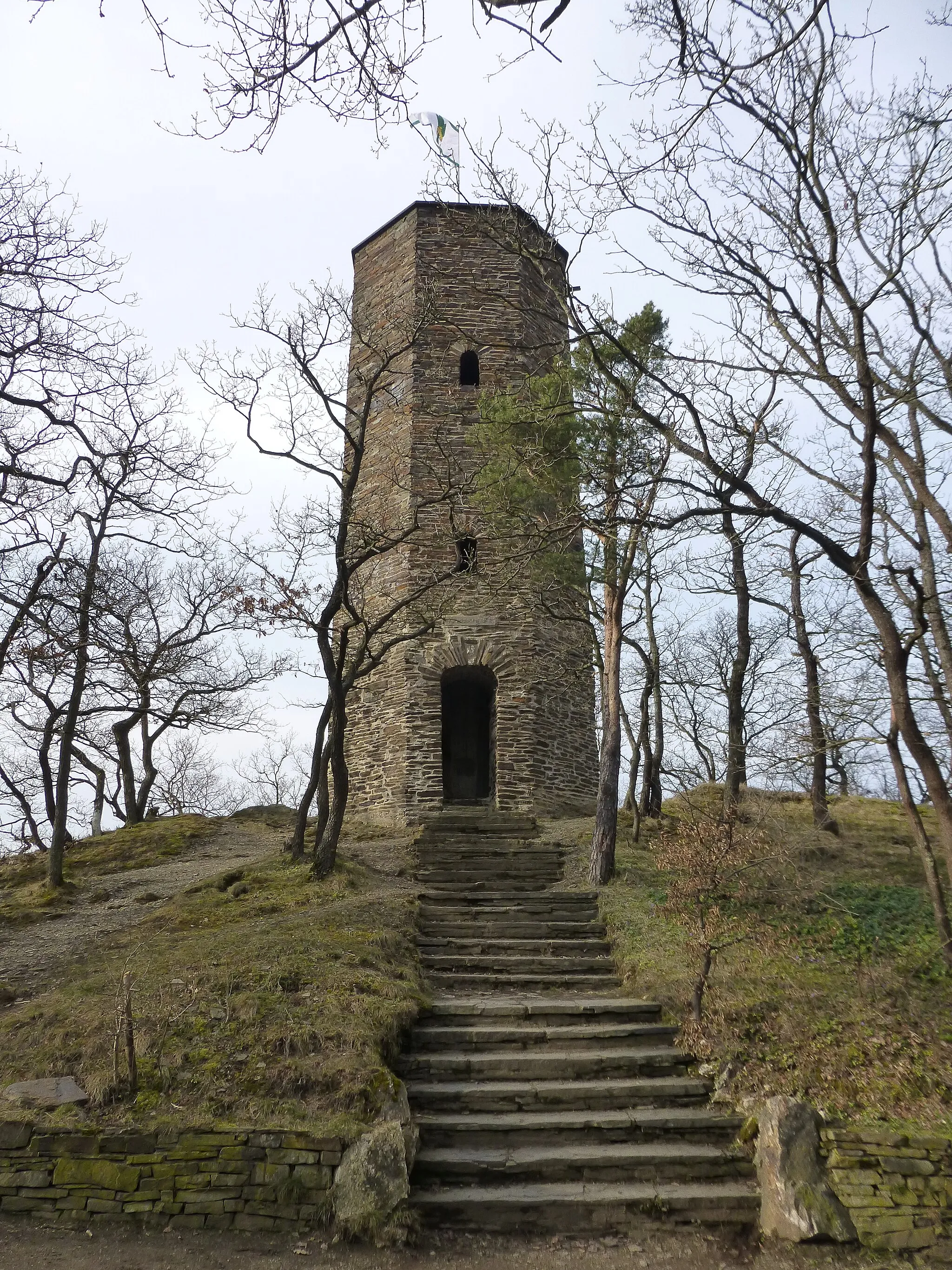 Photo showing: Krausbergturm bei Dernau