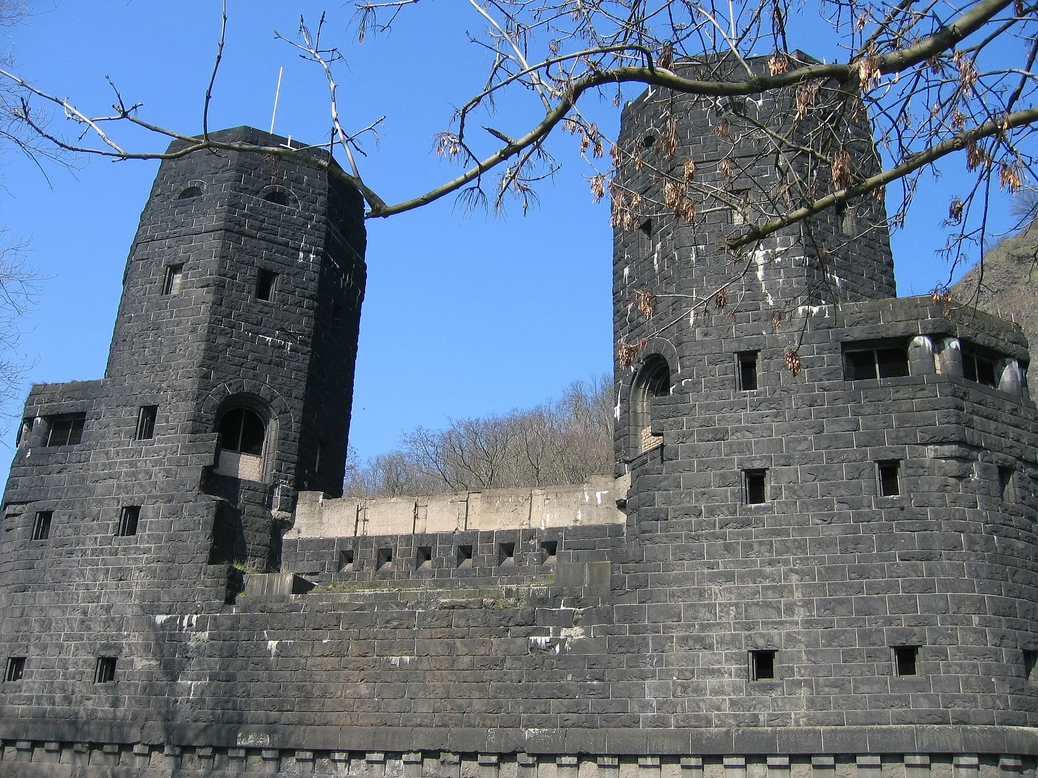 Photo showing: Ludendorffbrücke, ehem. Ostportal, Erpel