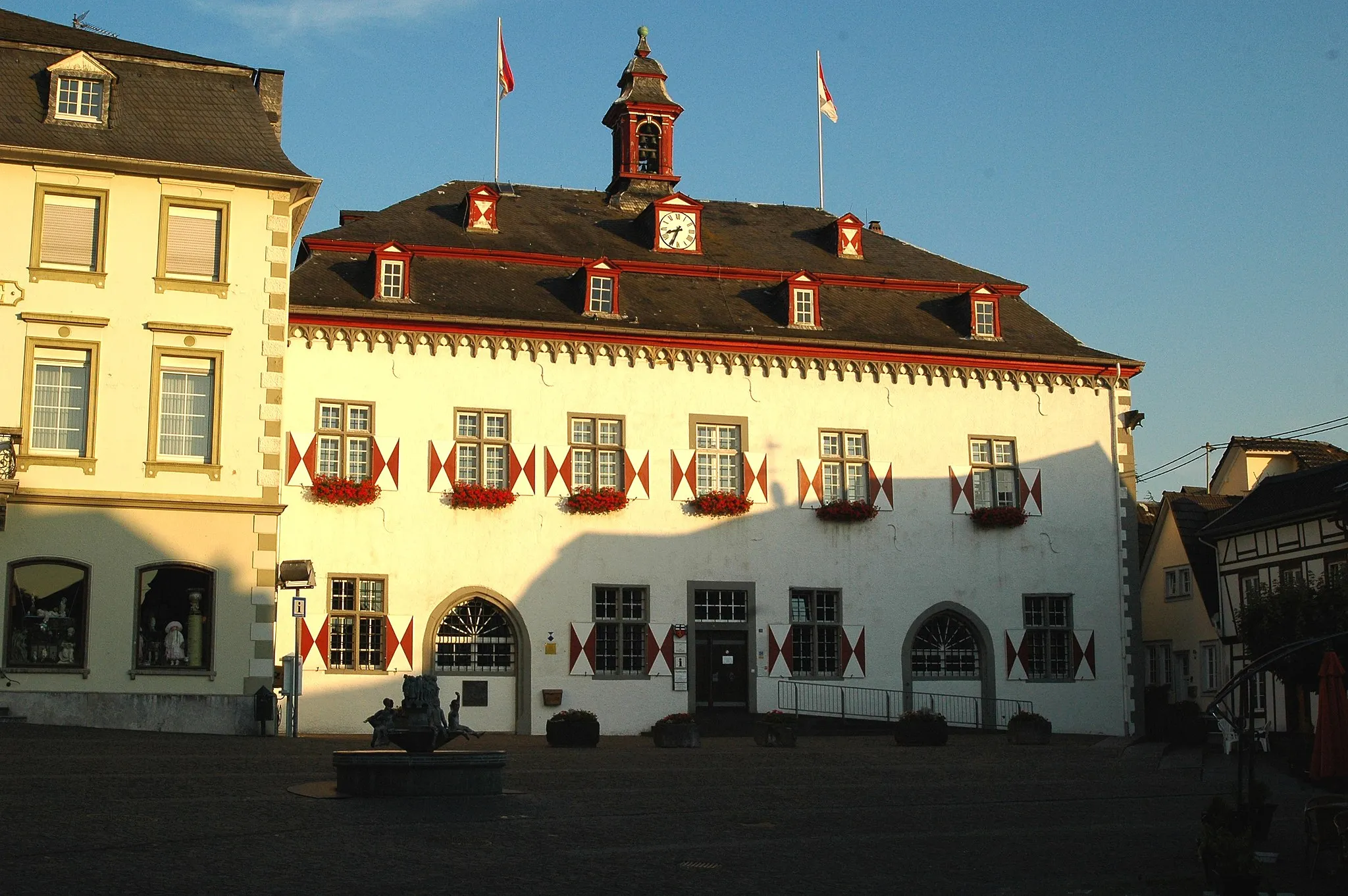 Photo showing: Linz am Rhein, Blick auf das Rathaus