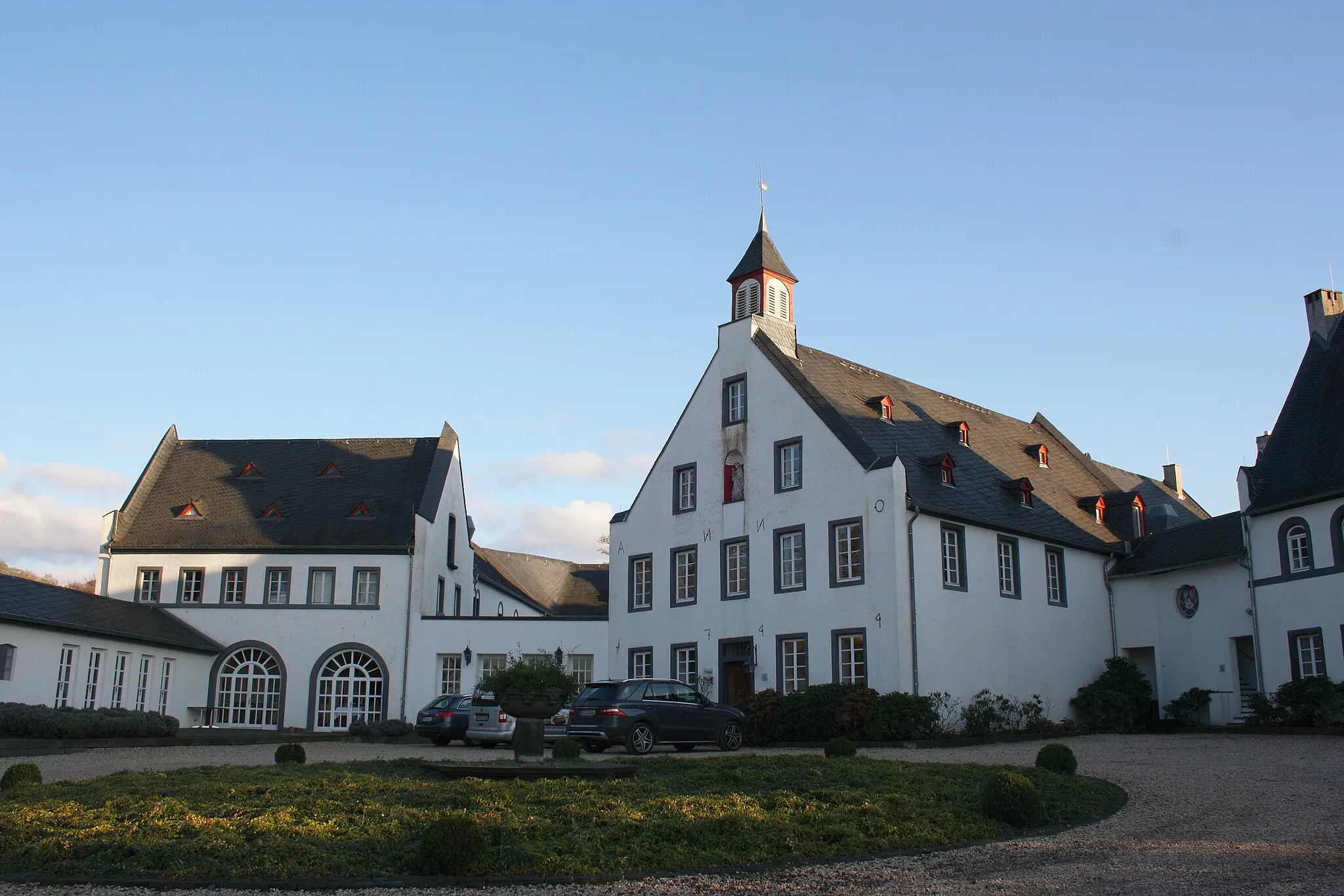 Photo showing: Hofgut Besselich in Urbar (bei Koblenz) im Landkreis Mayen-Koblenz (Rheinland-Pfalz)