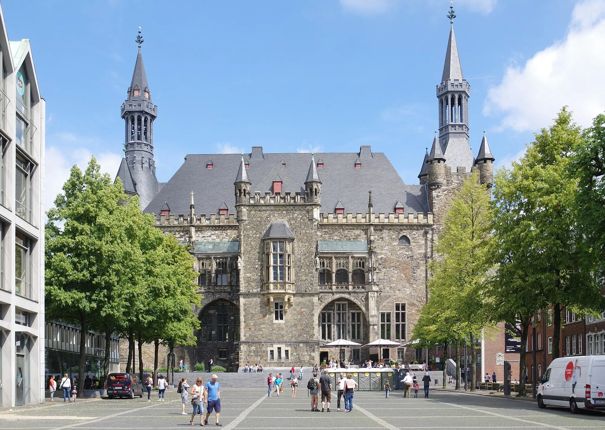 Photo showing: Germany, Aachen, town hall from south