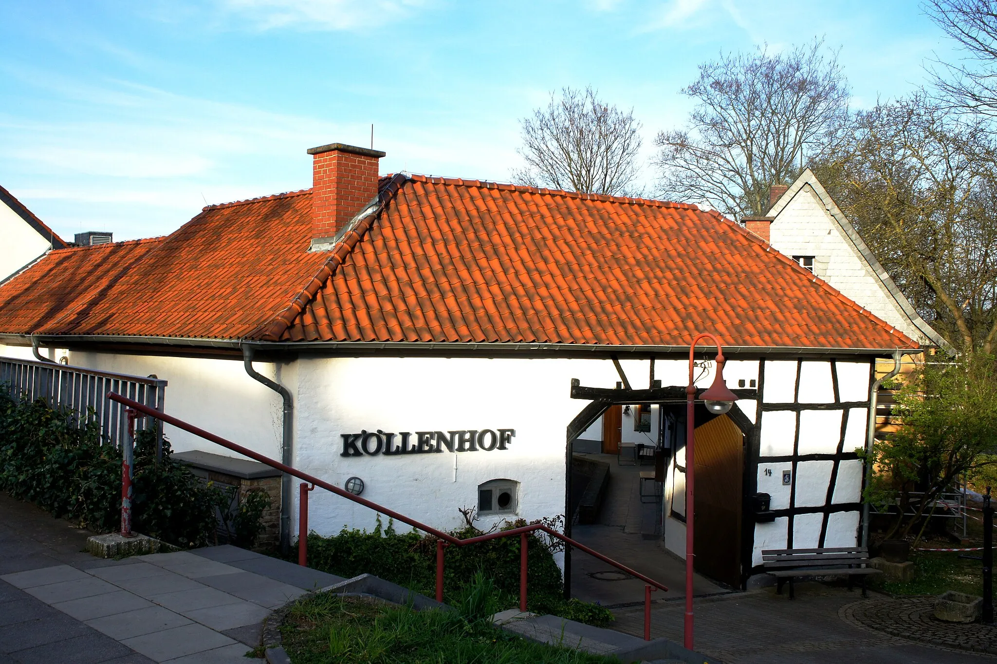 Photo showing: Denkmalgeschützte Fachwerkhofanlage (Köllenhof), Marienforster Weg 14, Wachtberg-Ließem