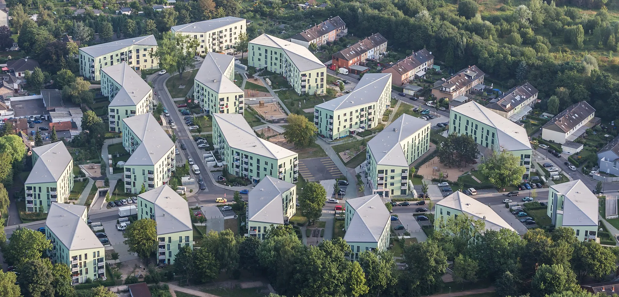 Photo showing: Hot air balloon trip across Cologne