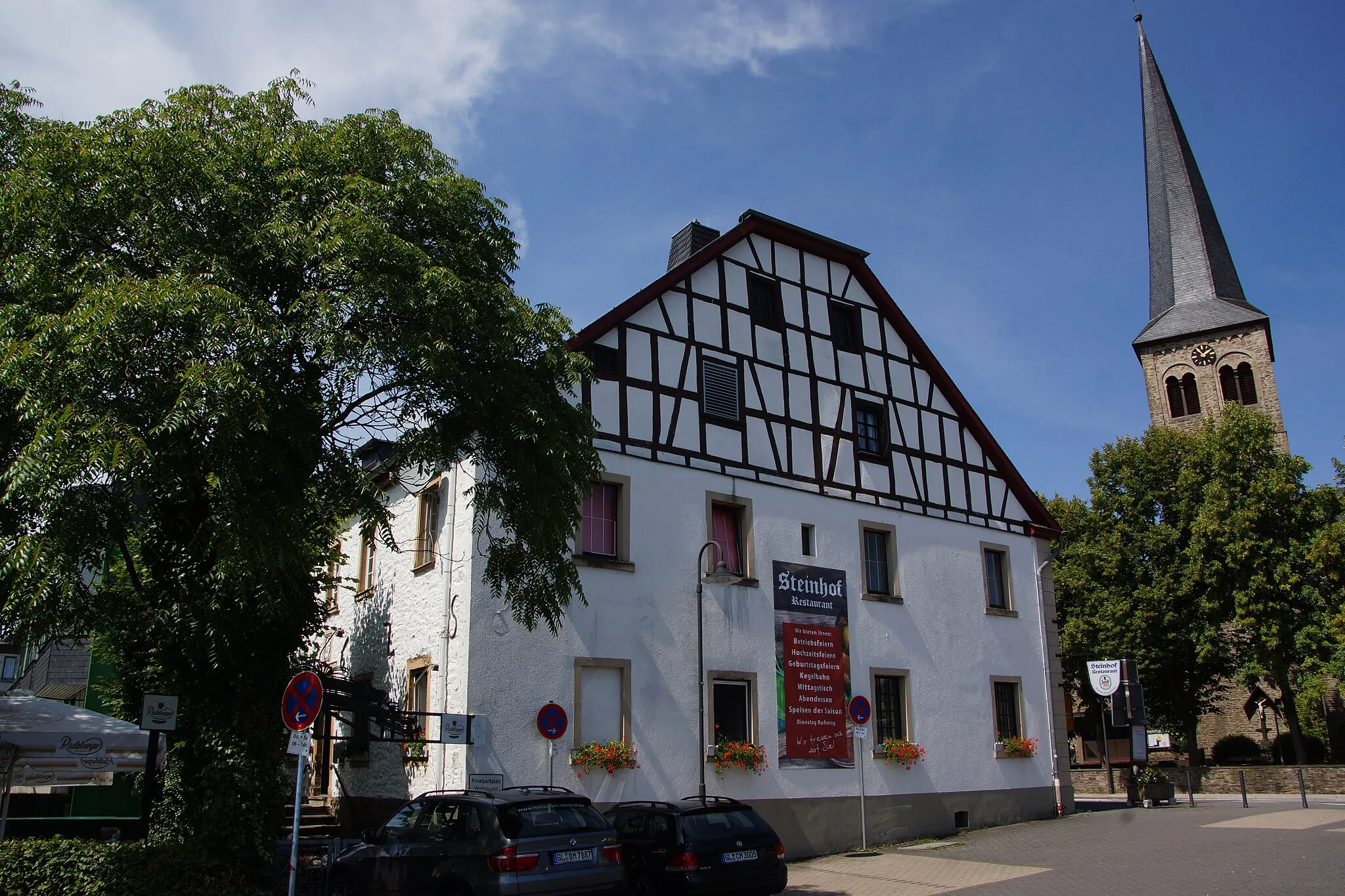 Photo showing: The Steinhof in Overath.
