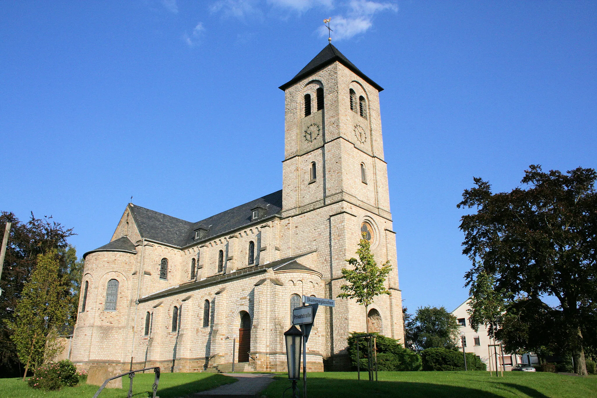 Photo showing: Kirche in Uckerath, Stadt Hennef (Sieg)