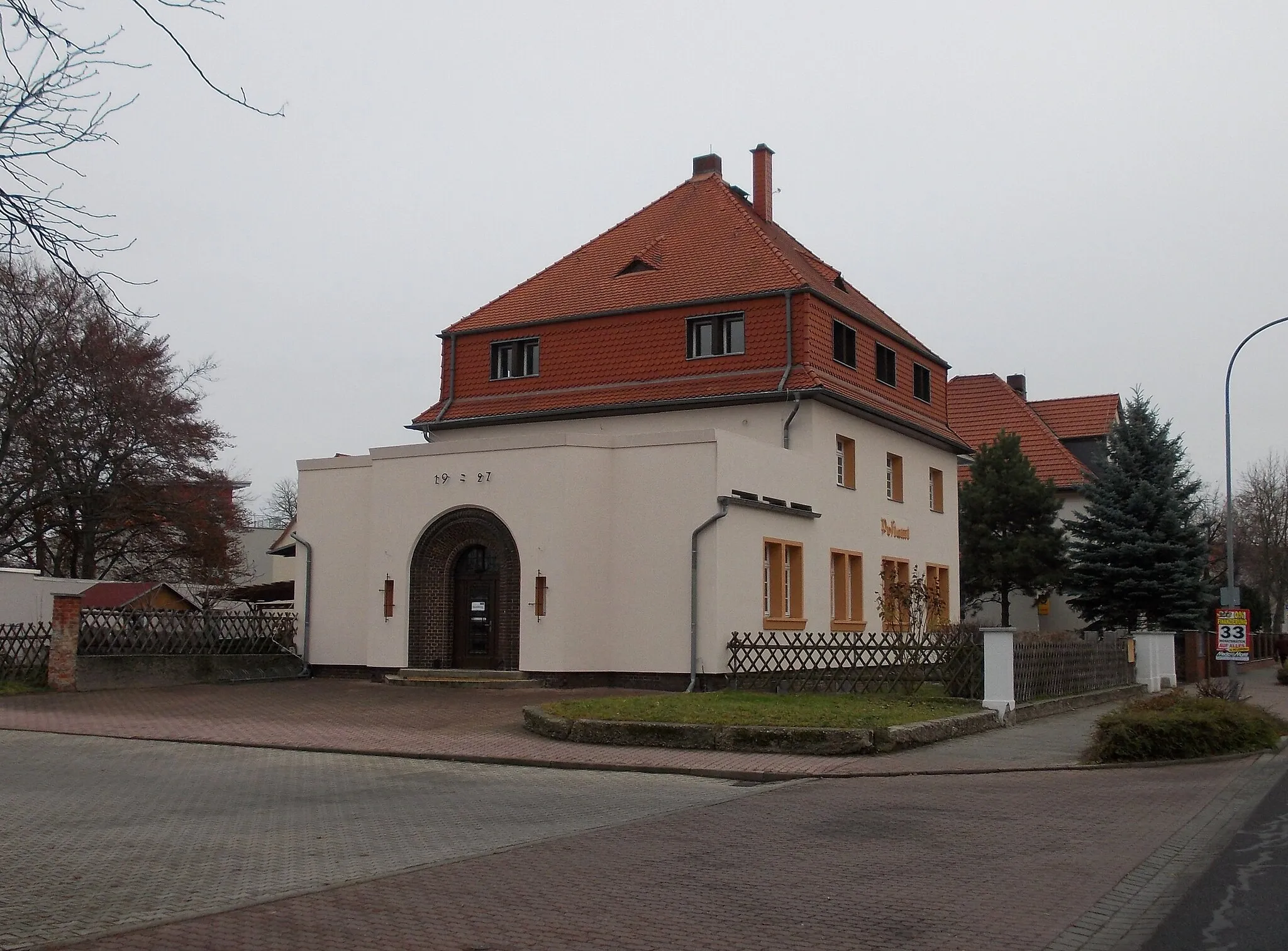 Photo showing: Former post office in Neukieritzsch (Leipzig district, Saxony)