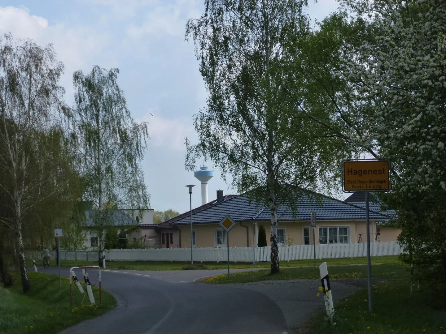 Photo showing: Hagenest, Wasserturm und Häuser ehemaliger Heuersdorfer