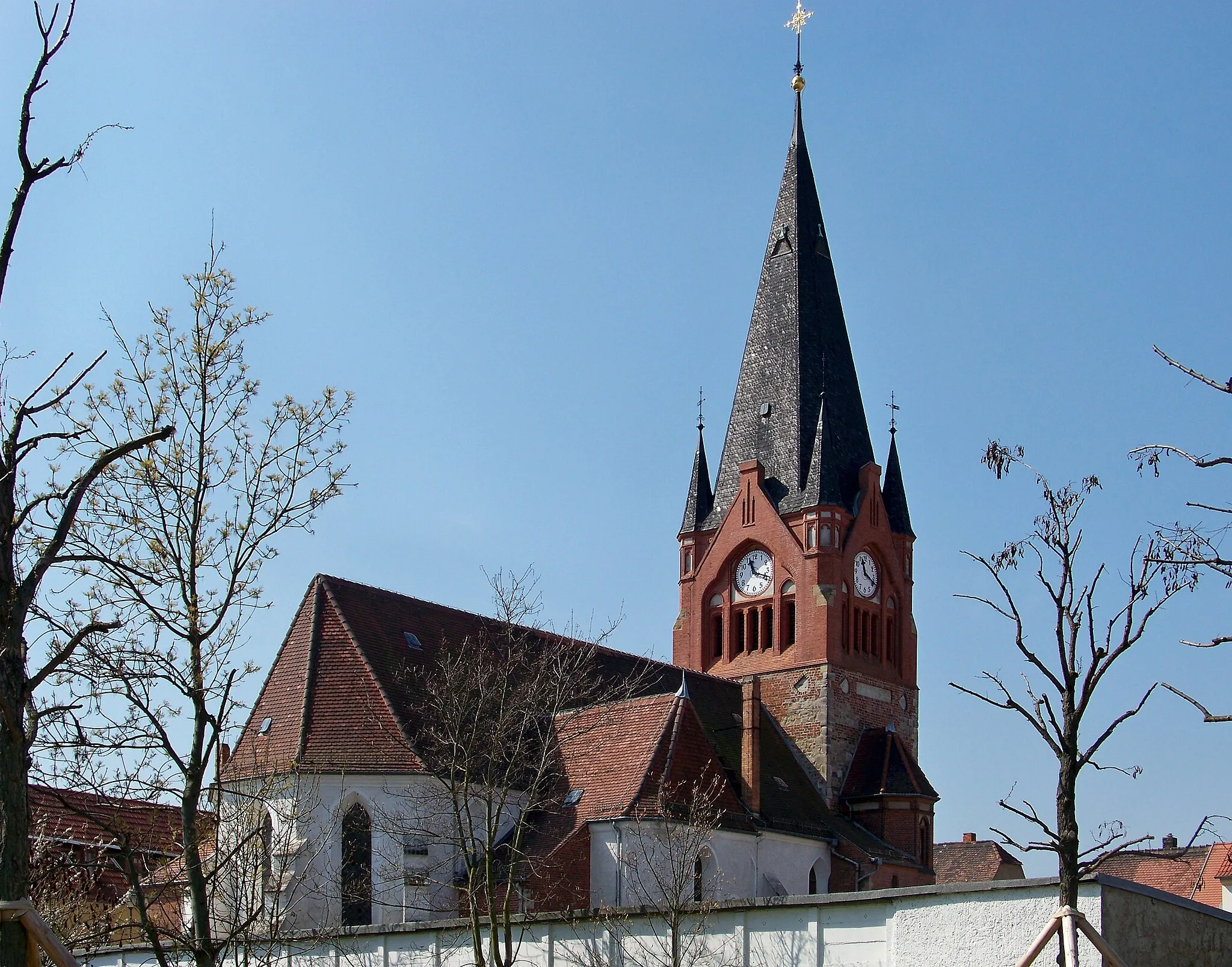 Photo showing: St. Albani in Schkeuditz/Sachsen