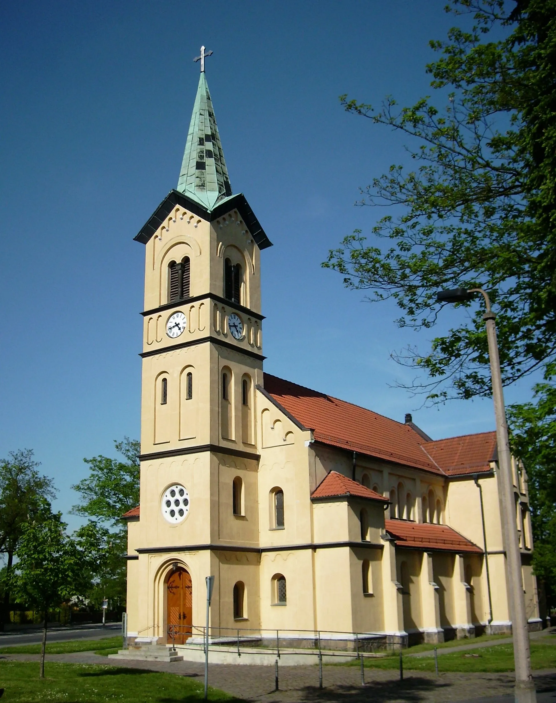 Photo showing: Roman catholic Sacred Heart Church in Wurzen (Leipzig district, Saxony)