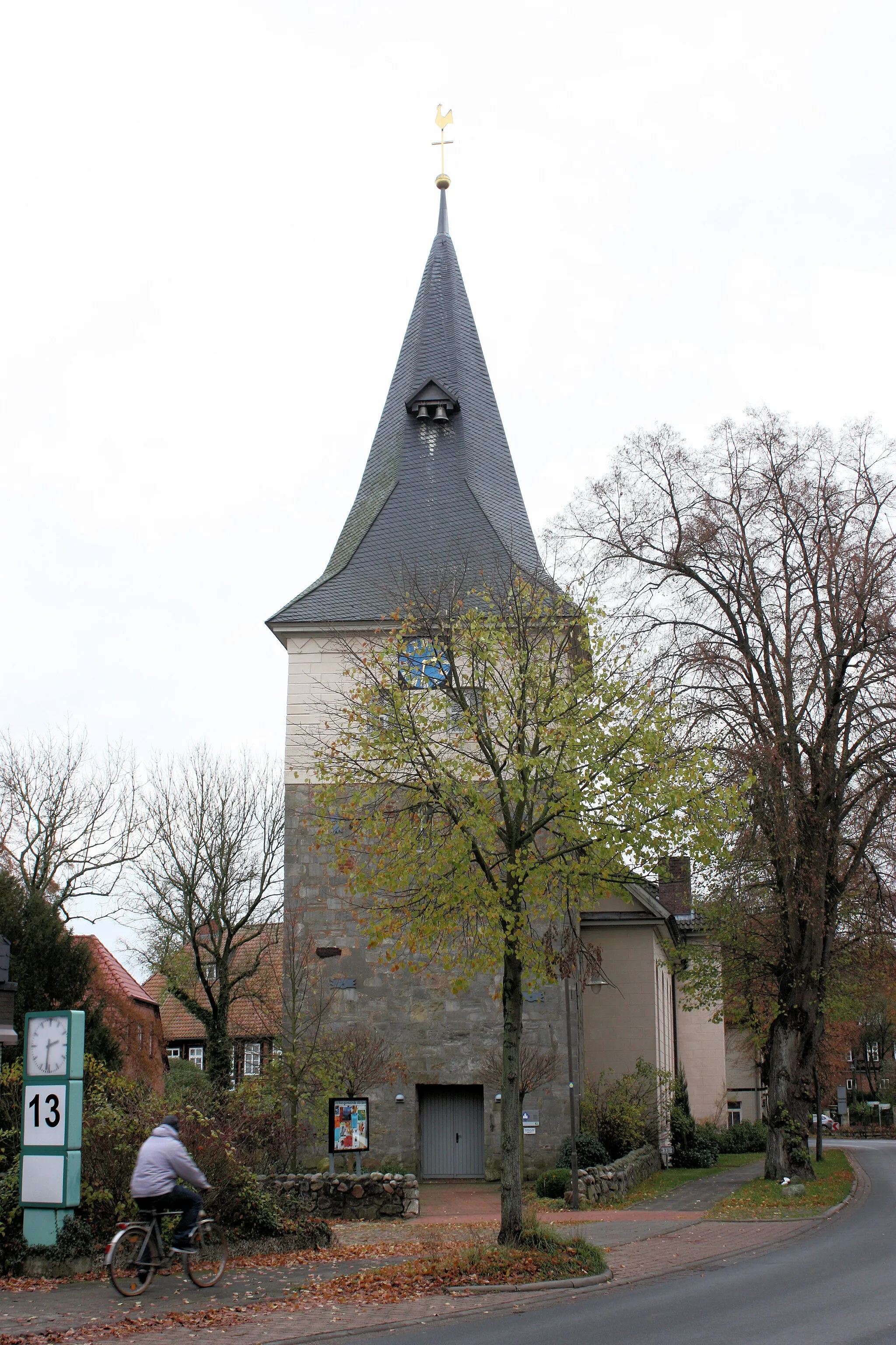 Photo showing: Ahlden (Aller), the village church