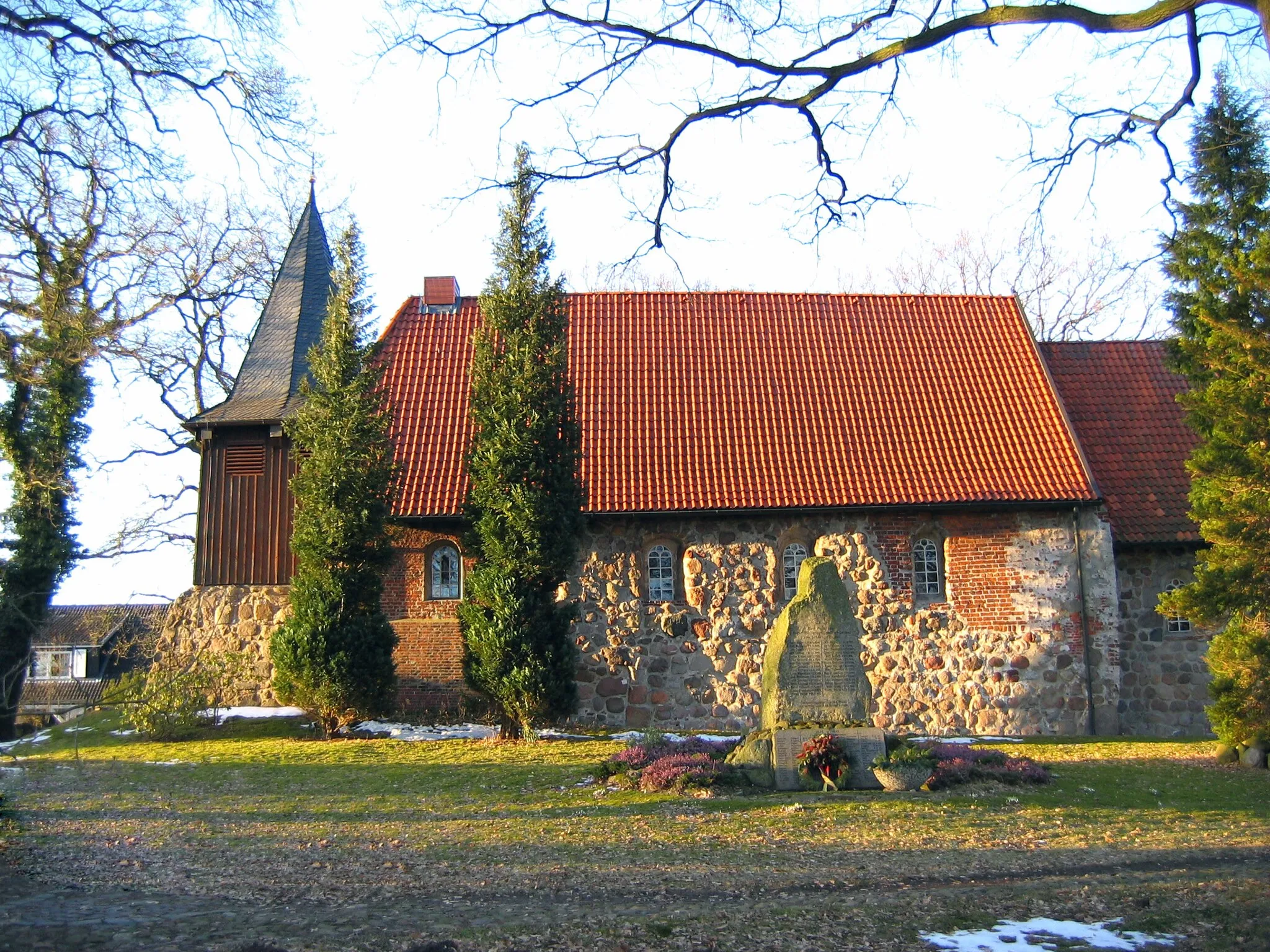 Photo showing: Church in Bliedersdorf, Lower Saxony, Germany.