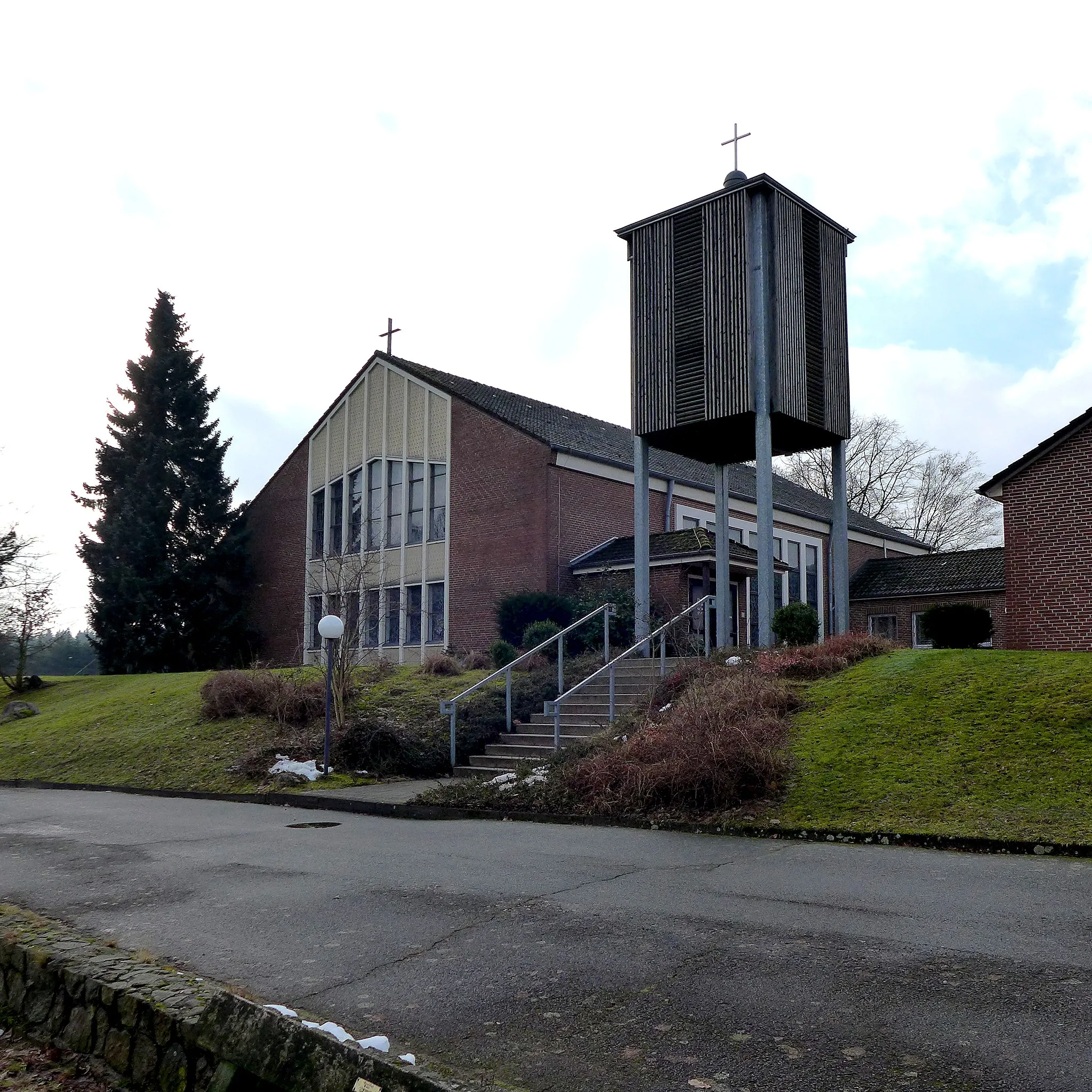 Photo showing: Katholische Kirche St. Marien in Egestorf. Aufnahmedatum 2017-02.