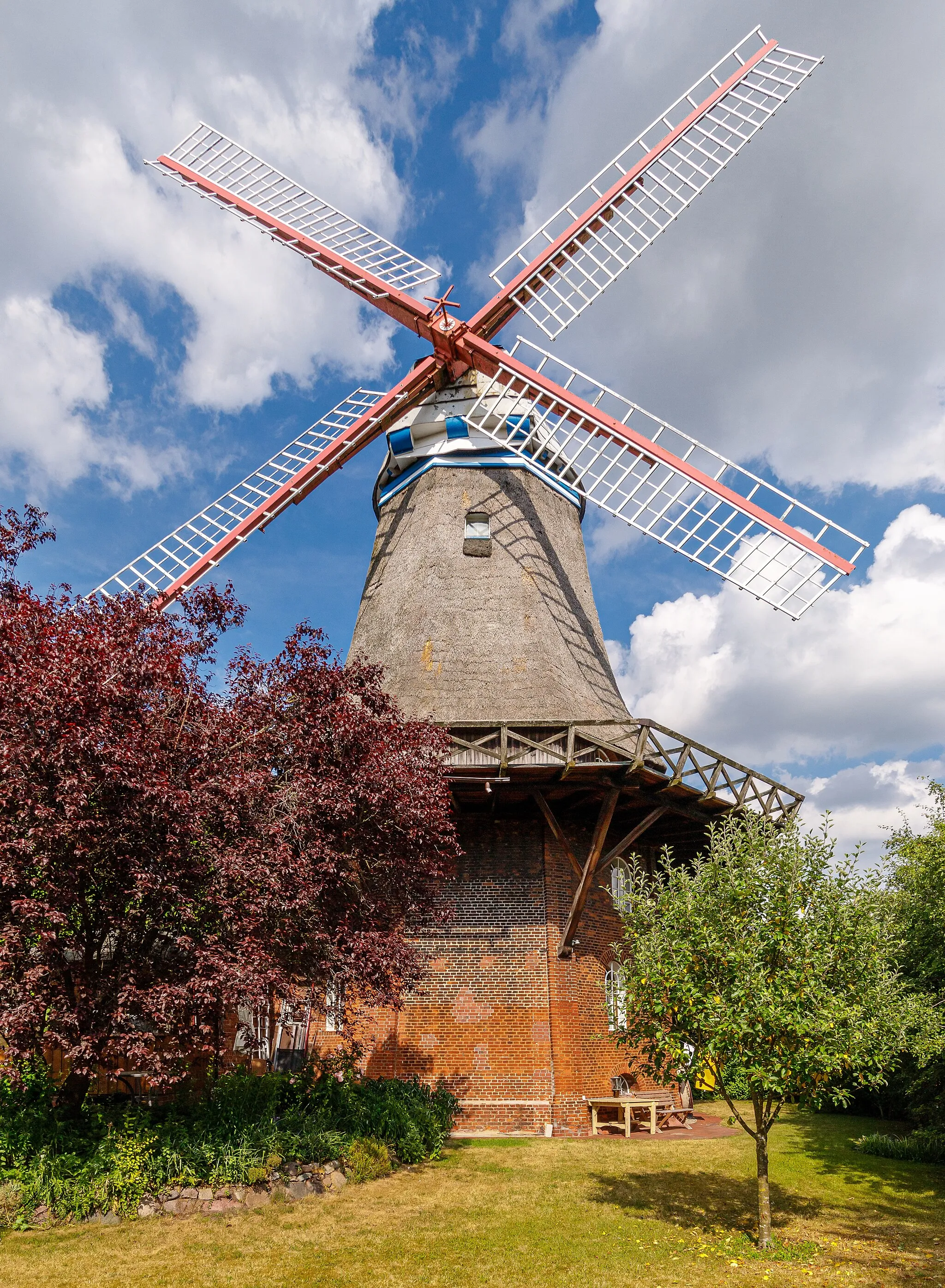 Photo showing: This is a picture of the Baudenkmal (cultural heritage monument)  according to the Cultural Heritage Protection Law of Lower Saxony with the ID