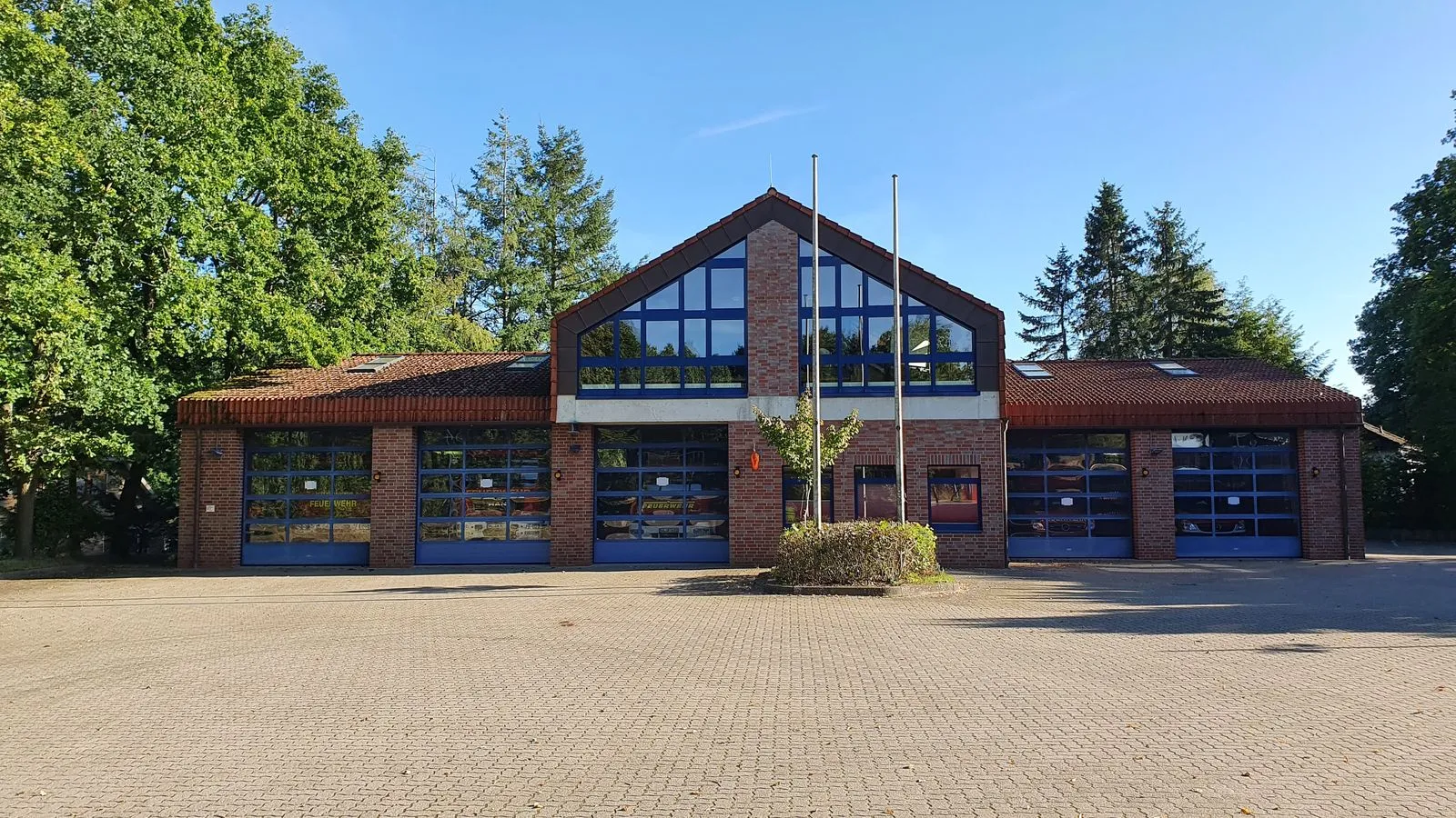 Photo showing: Firestation Hollenstedt