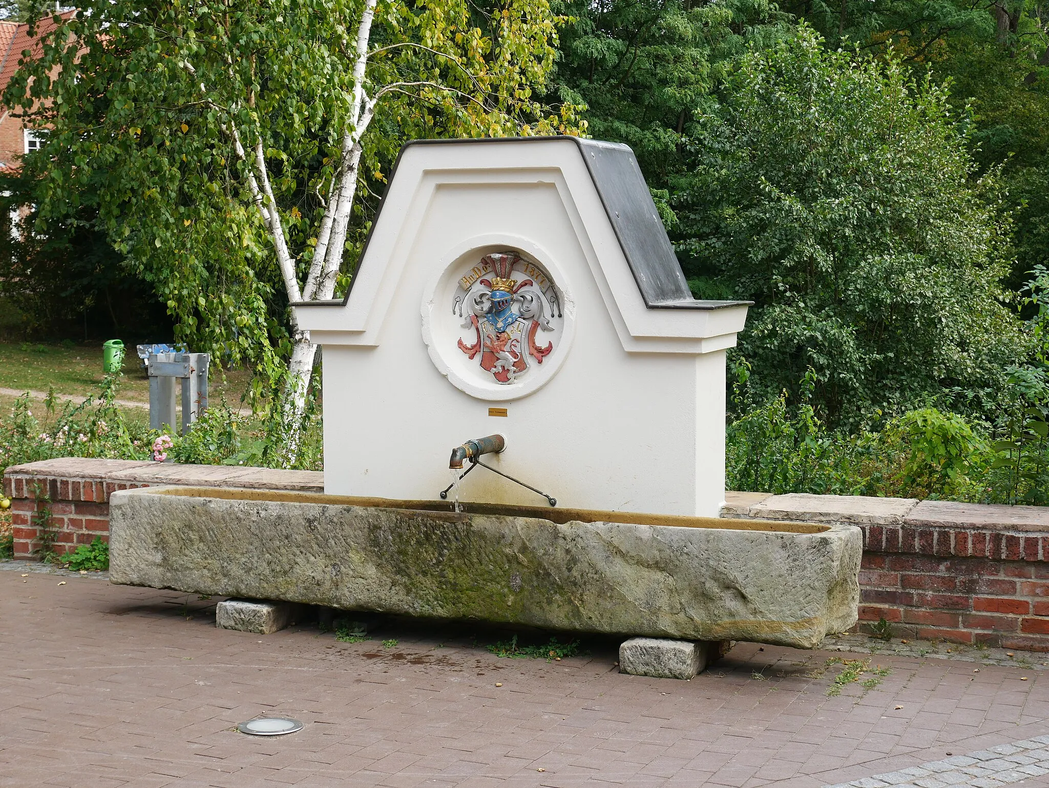 Photo showing: Brunnen in Jesteburg, Landkreis Harburg, Niedersachsen