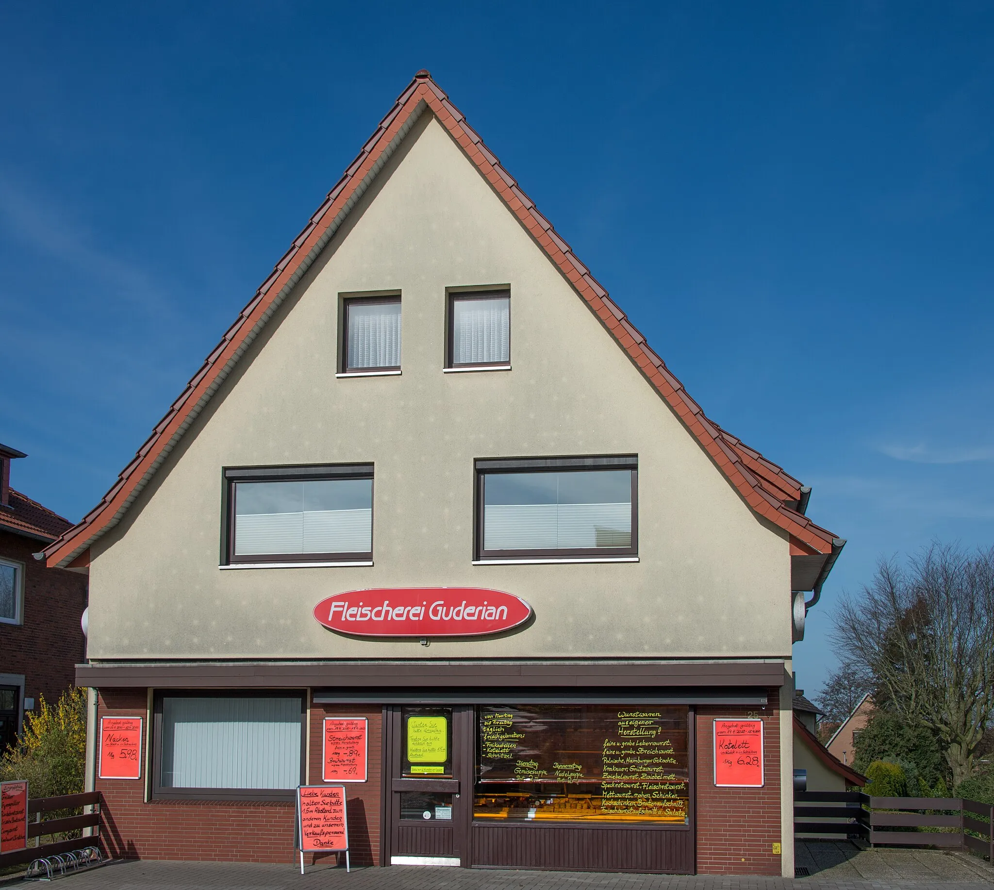 Photo showing: Langen, Ortsteil der Stadt Geestland im niedersächsischen Landkreis Cuxhaven - Fleischerei Guderian