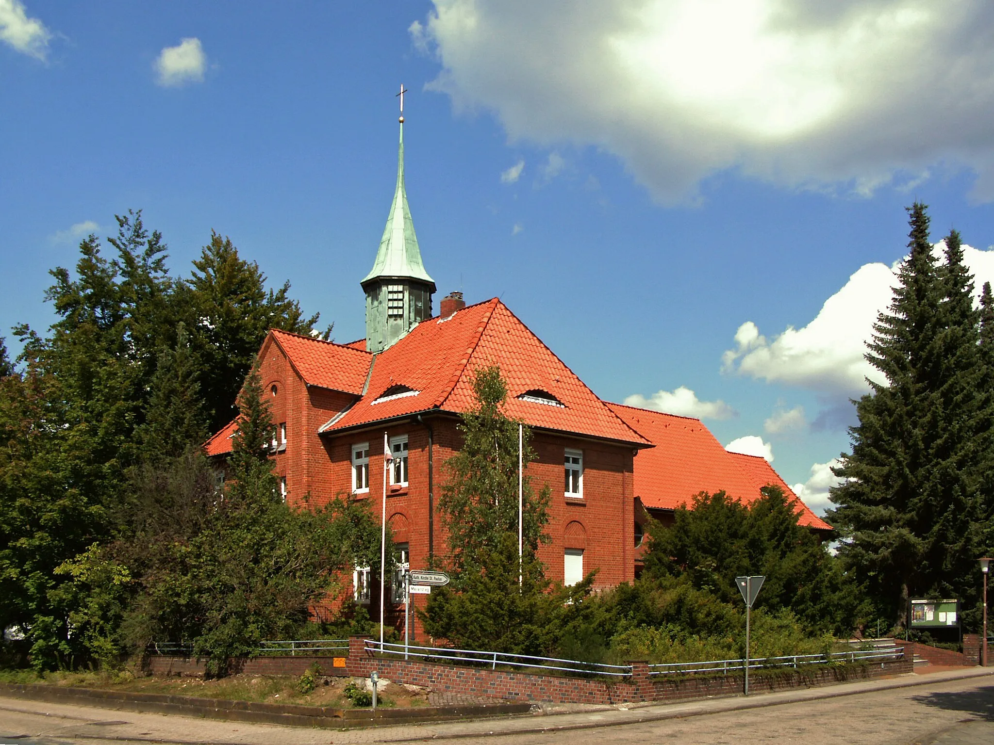 Photo showing: Katholische St. Paulus-Kirche in Unterlüß, Landkreis Celle